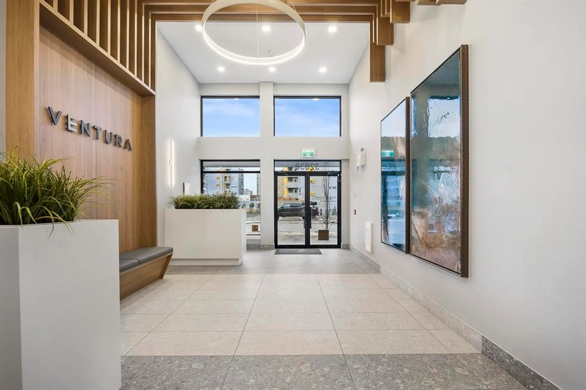 #404 32838 Ventura Avenue - Image 2