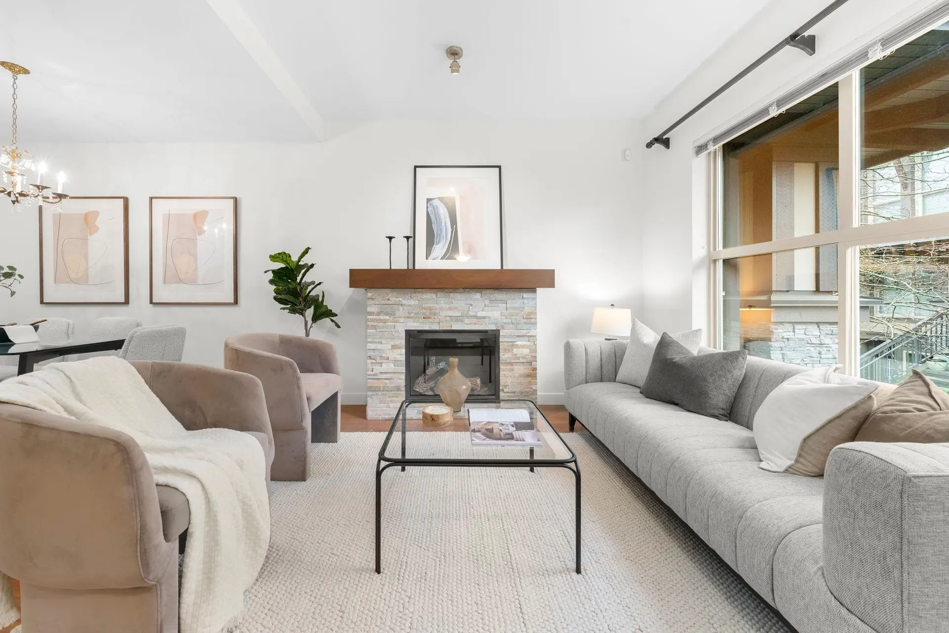 Property at #4 307 E 15th Street, North Vancouver, BC