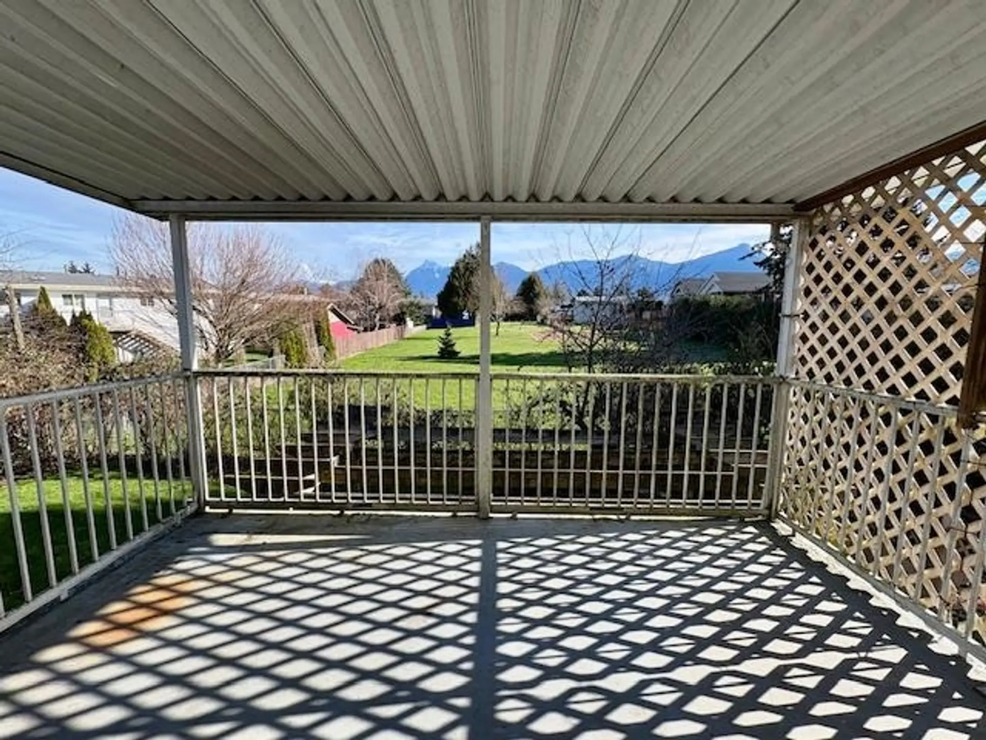 8714 Cornwall Crescent - Image 13