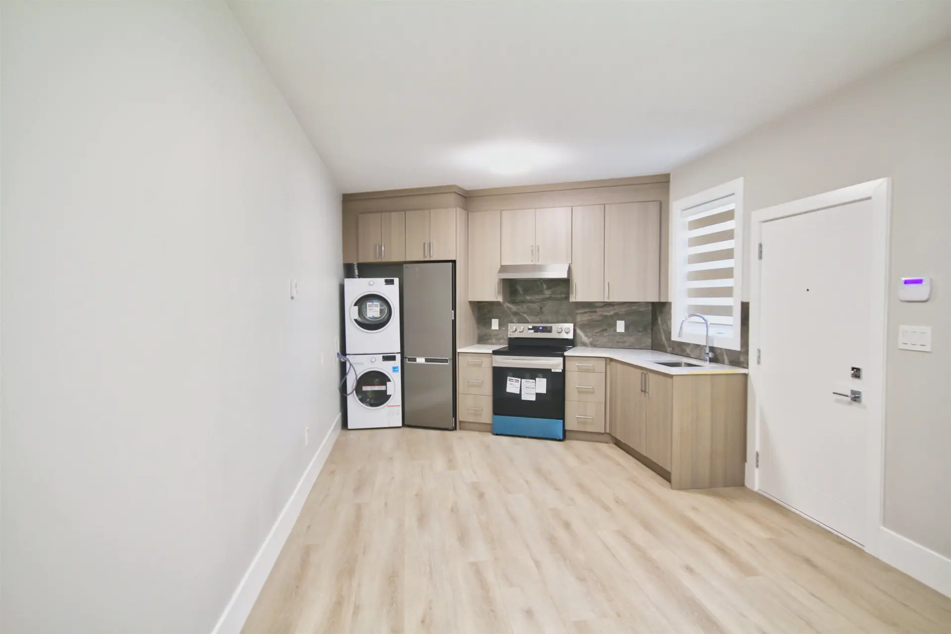 11891 Dunavon Place - Image 16