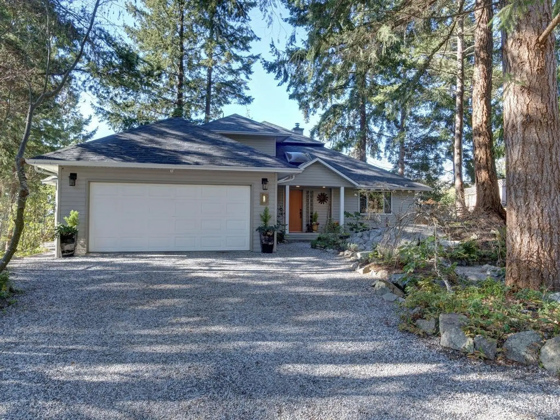 Property at 9291 Truman Road, Halfmoon Bay, BC