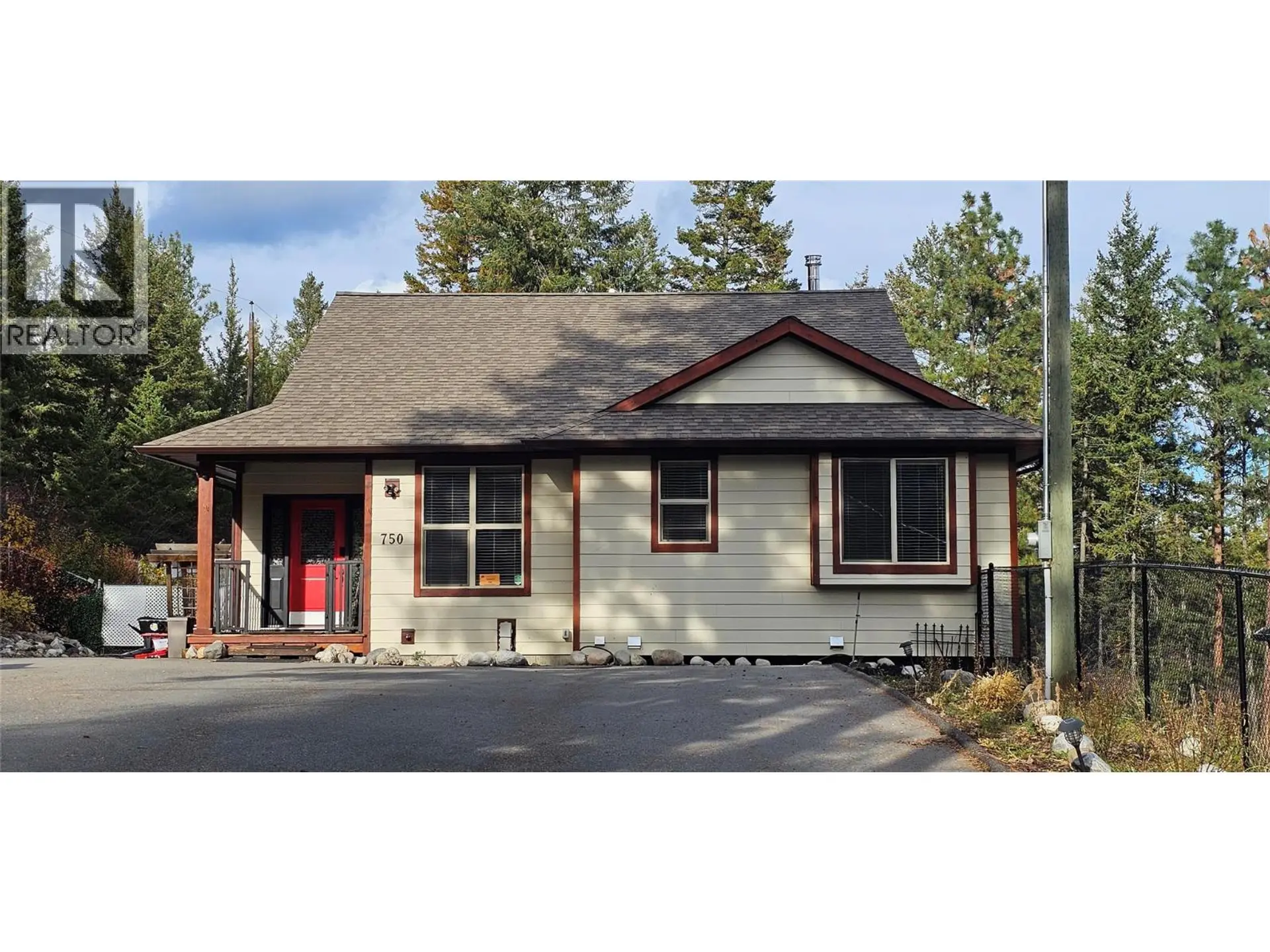 Property at 750 Firwood Road, Kelowna, BC