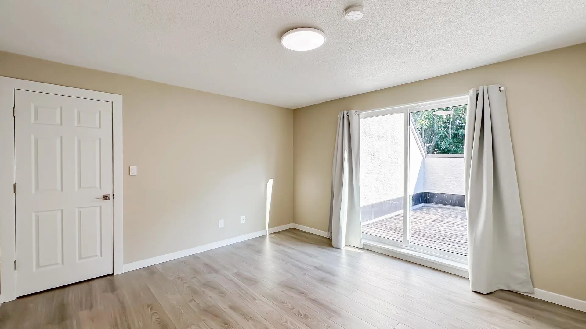 #306 7520 Moffatt Road - Image 12