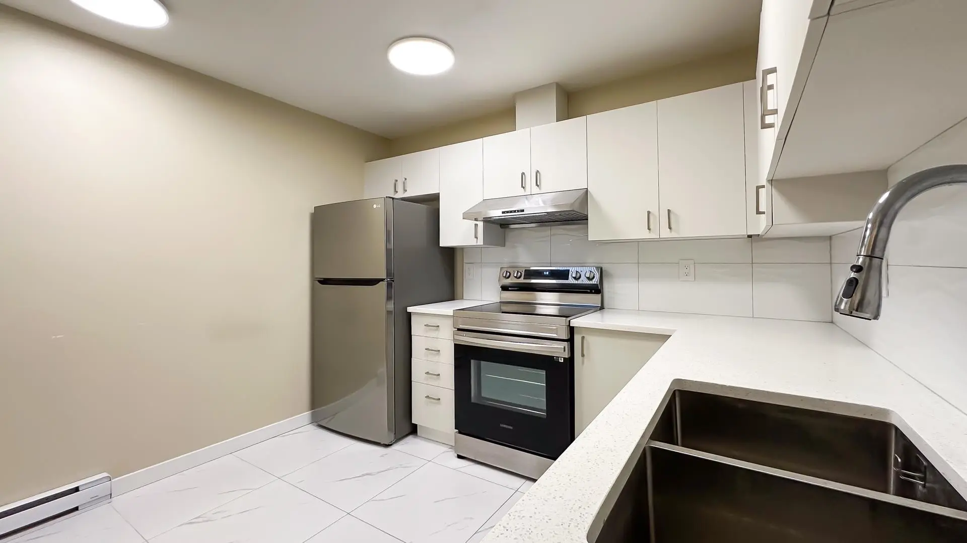 #306 7520 Moffatt Road - Image 5