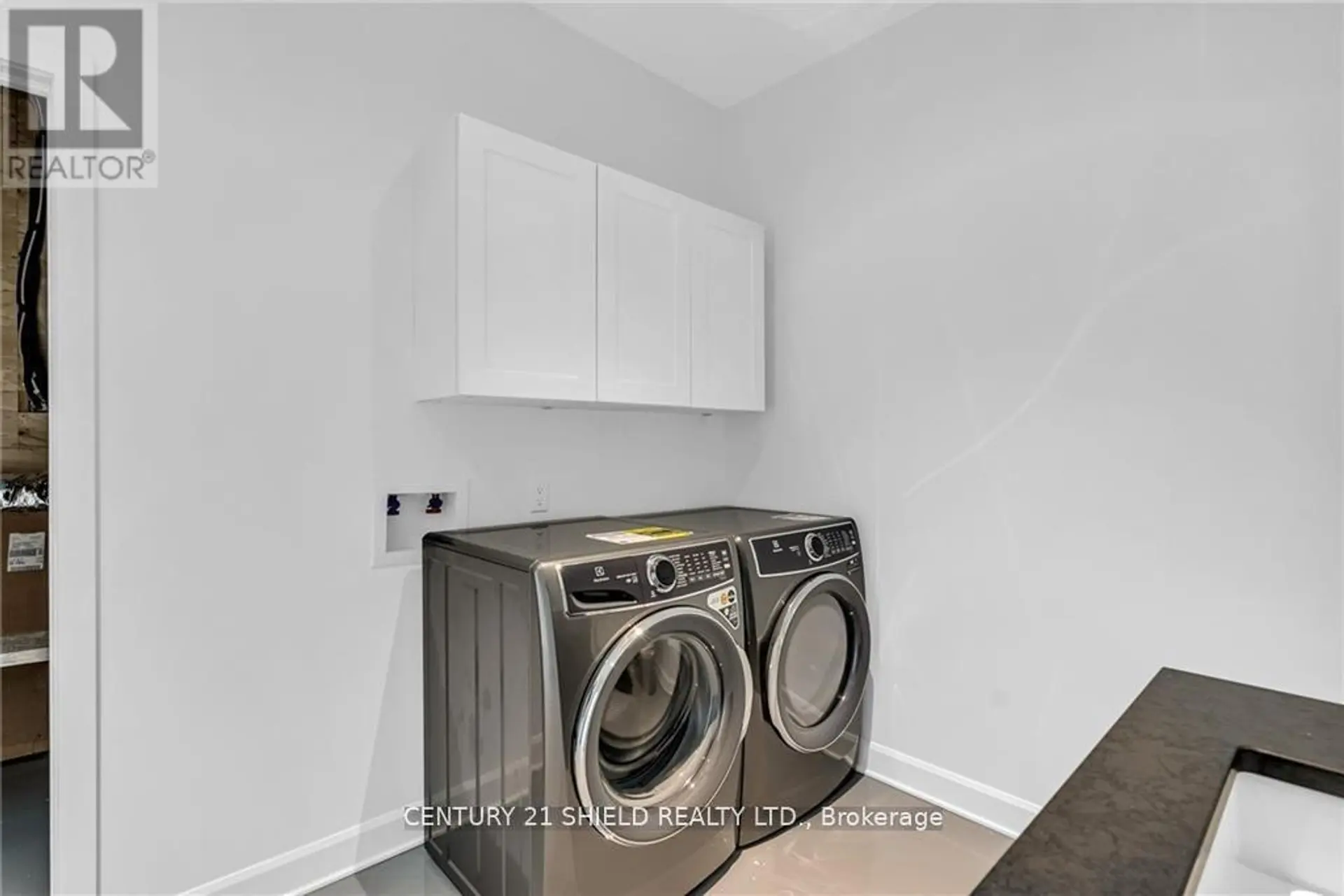 6645 GLEN WALTER PARK ROAD - Image 11