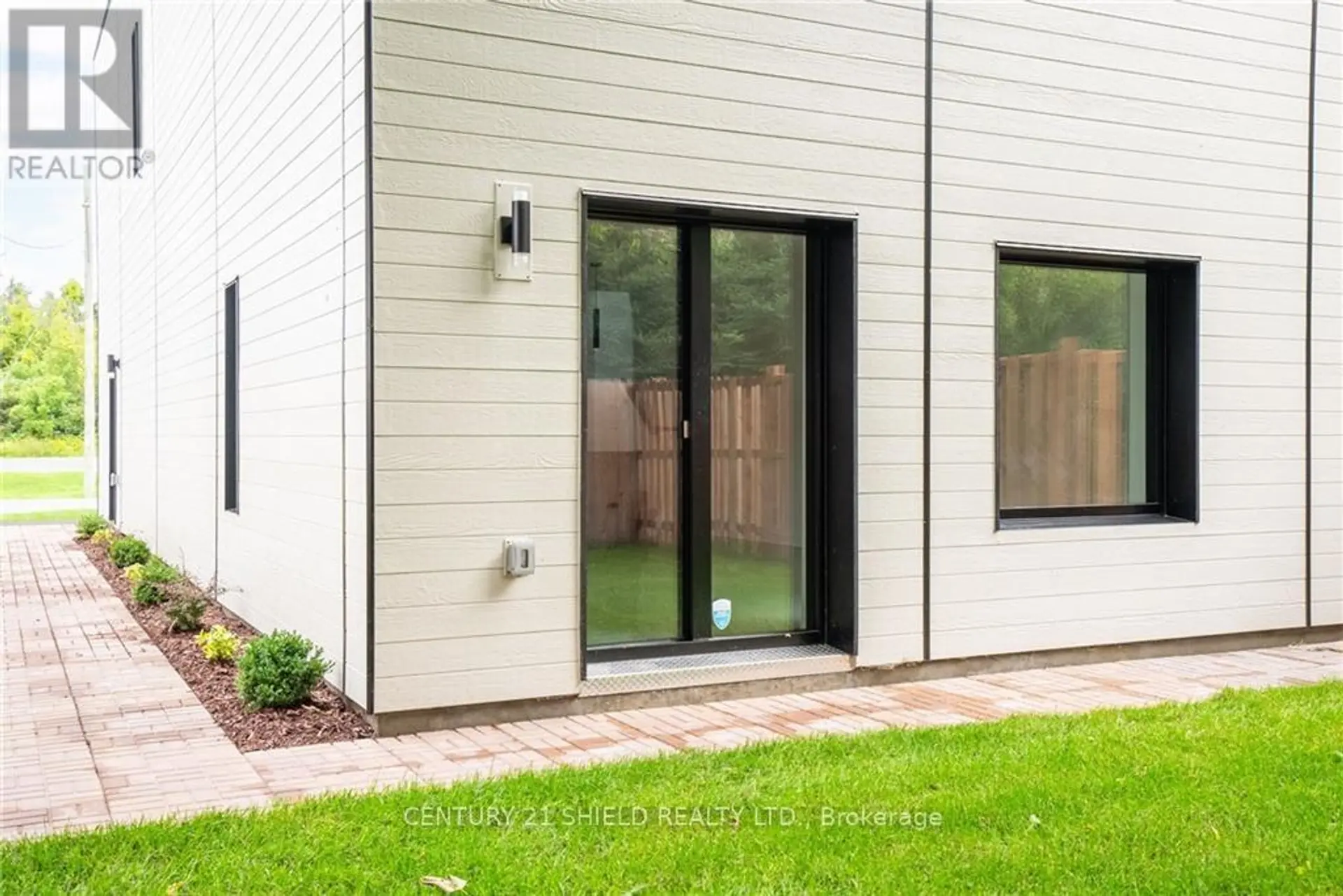 6645 GLEN WALTER PARK ROAD - Image 18