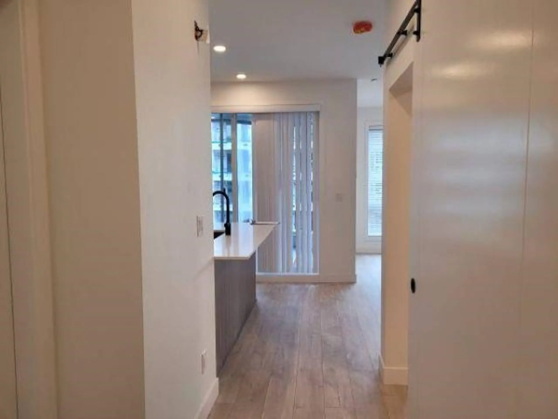 #410 32828 Landeau Place - Image 5