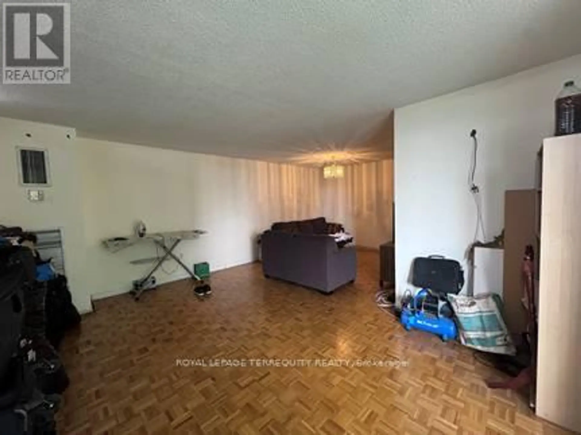 #605 40 PANORAMA COURT - Image 4