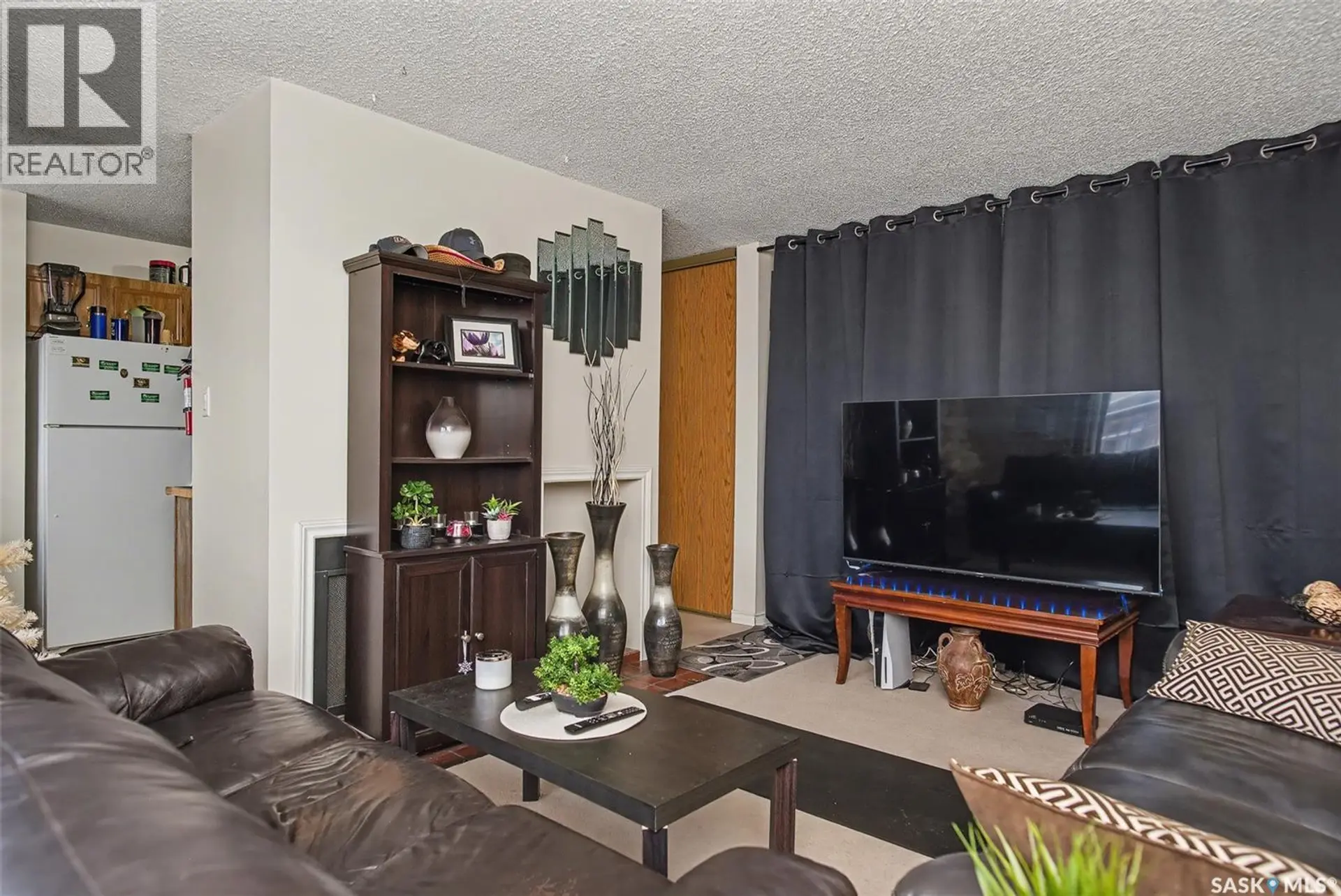 #301 35 alport CRESCENT - Image 5