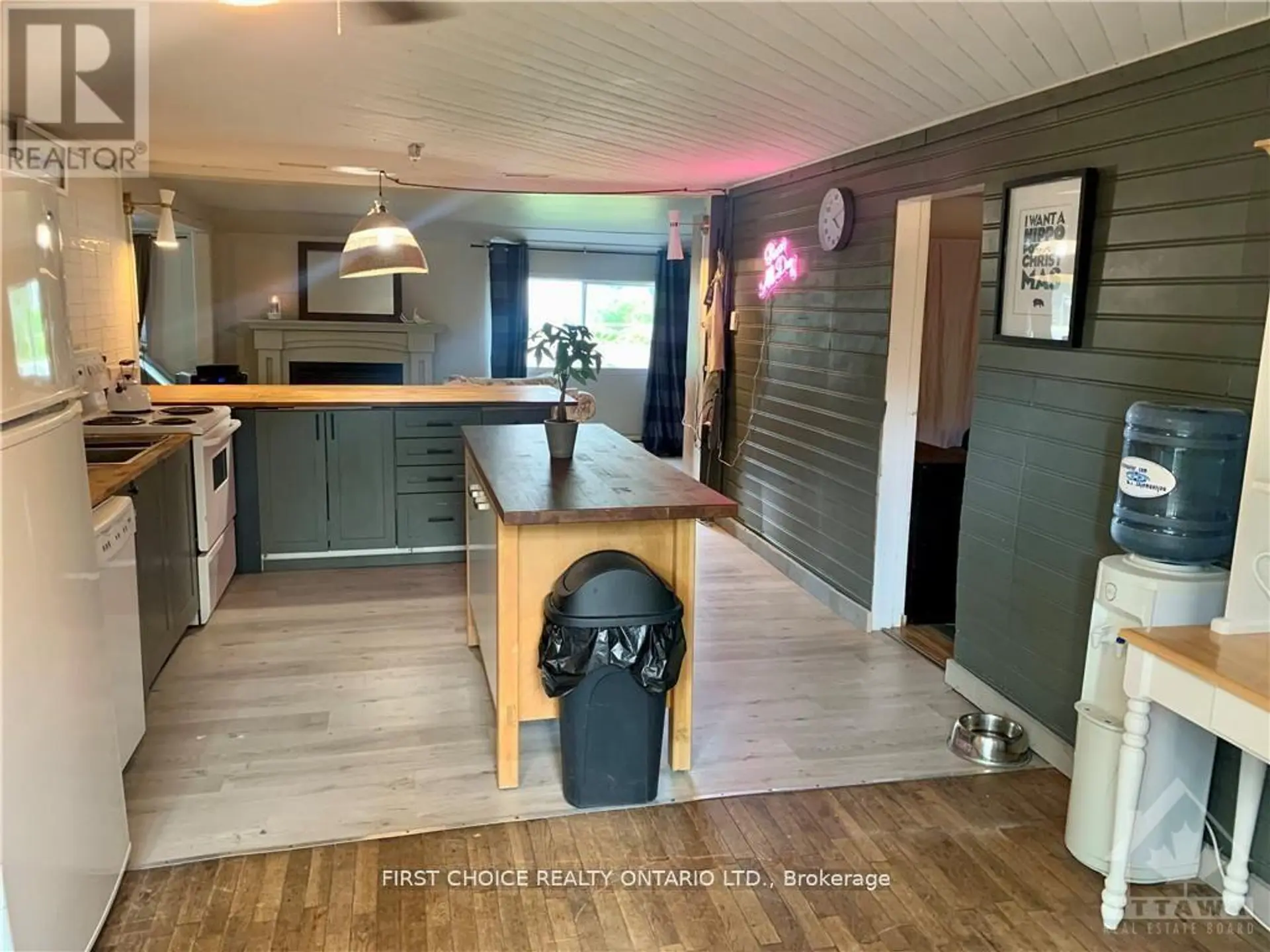 397 BAYVIEW DRIVE - Image 10