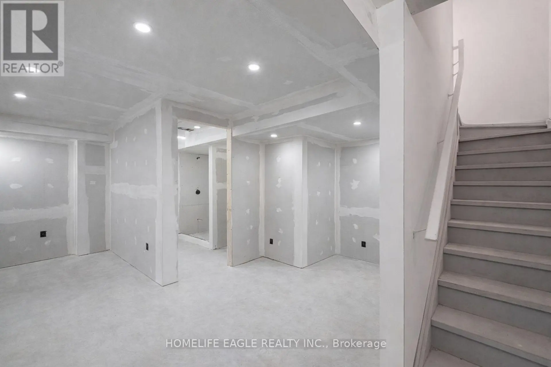 161 CLARK STREET - Image 16