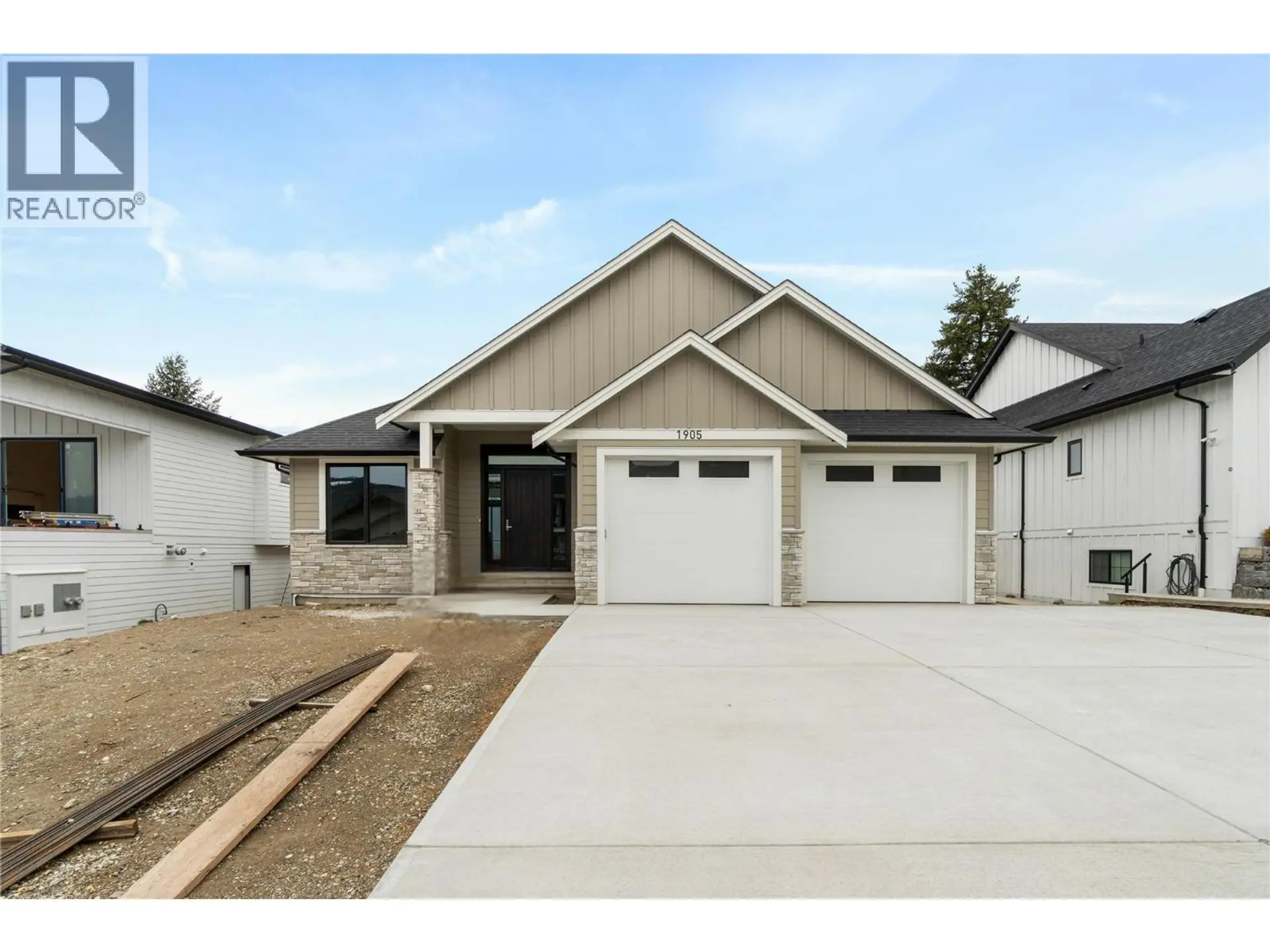 Property at 1905 35 Street NE, Salmon Arm, BC