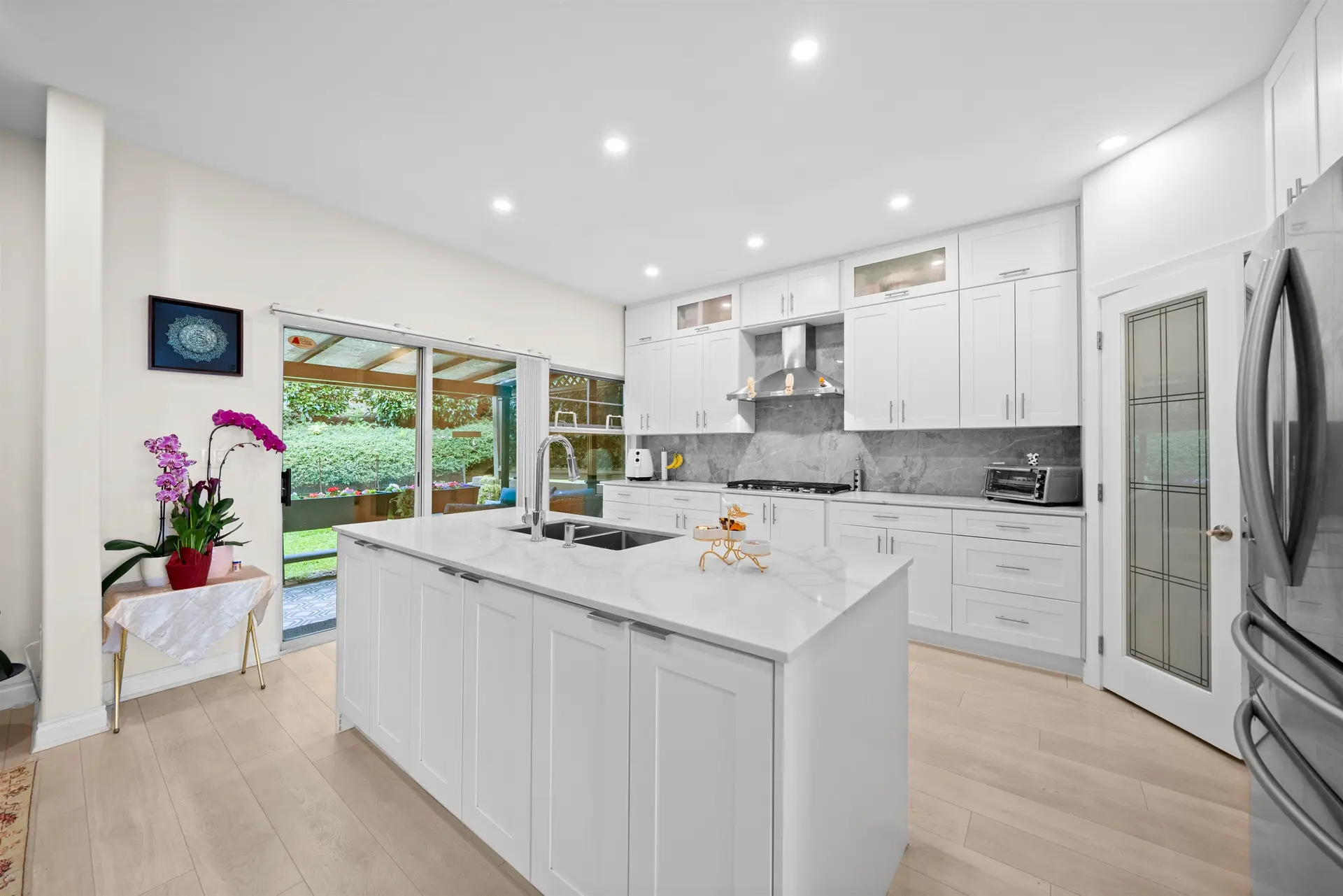 #124 2979 Panorama Drive - Image 5