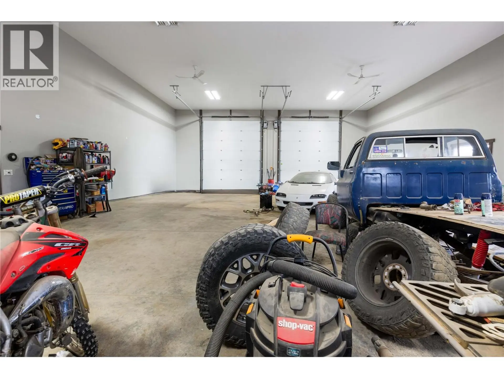 5311 30 Avenue NW - Image 3