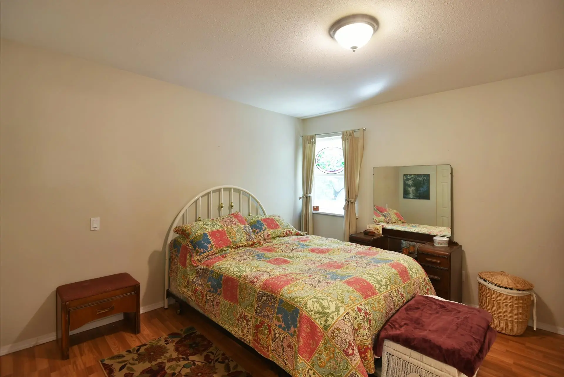 5689 Salmon Drive - Image 8