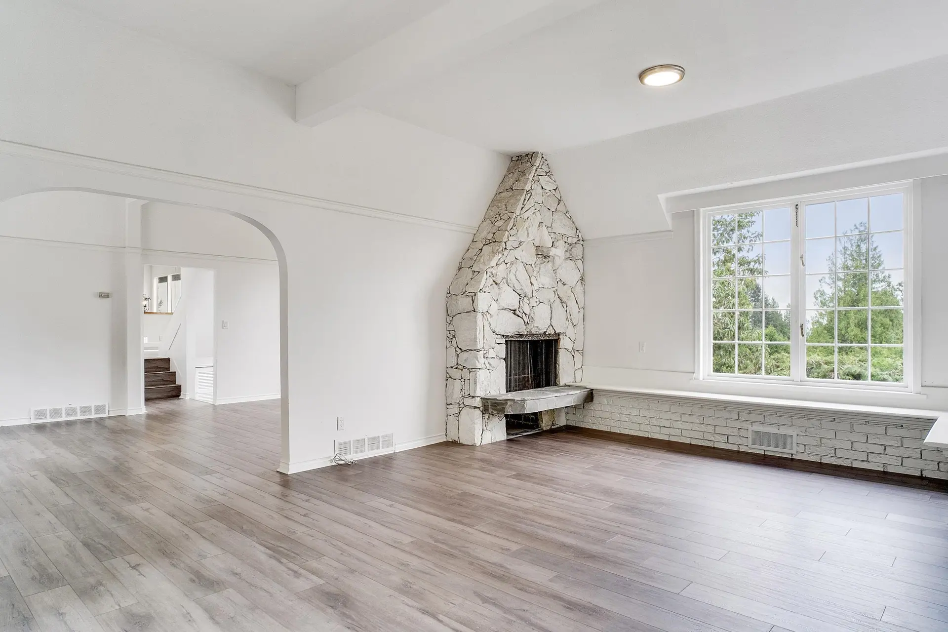 4607 Woodgreen Drive - Image 6