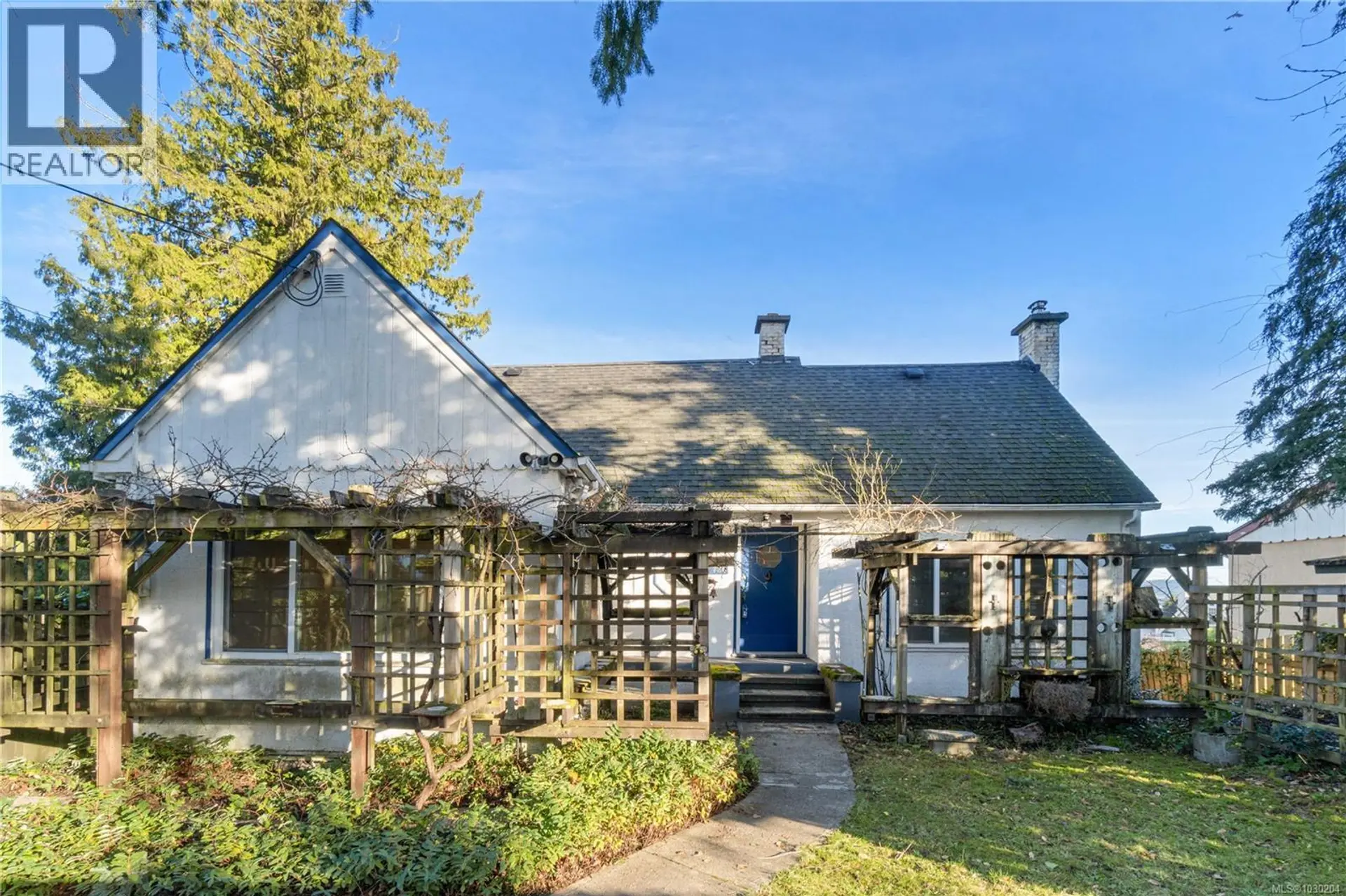 Property at 736 Terminal Ave N, Nanaimo, BC