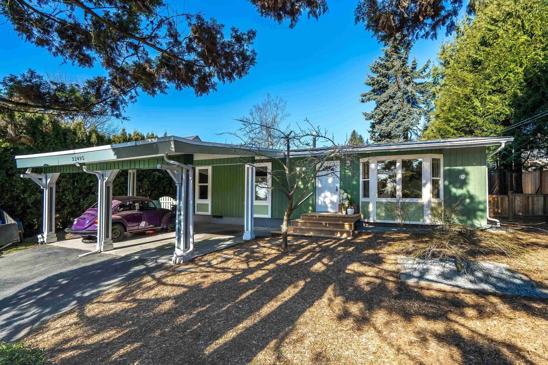 Property at 32495 McRae Avenue, Mission, BC