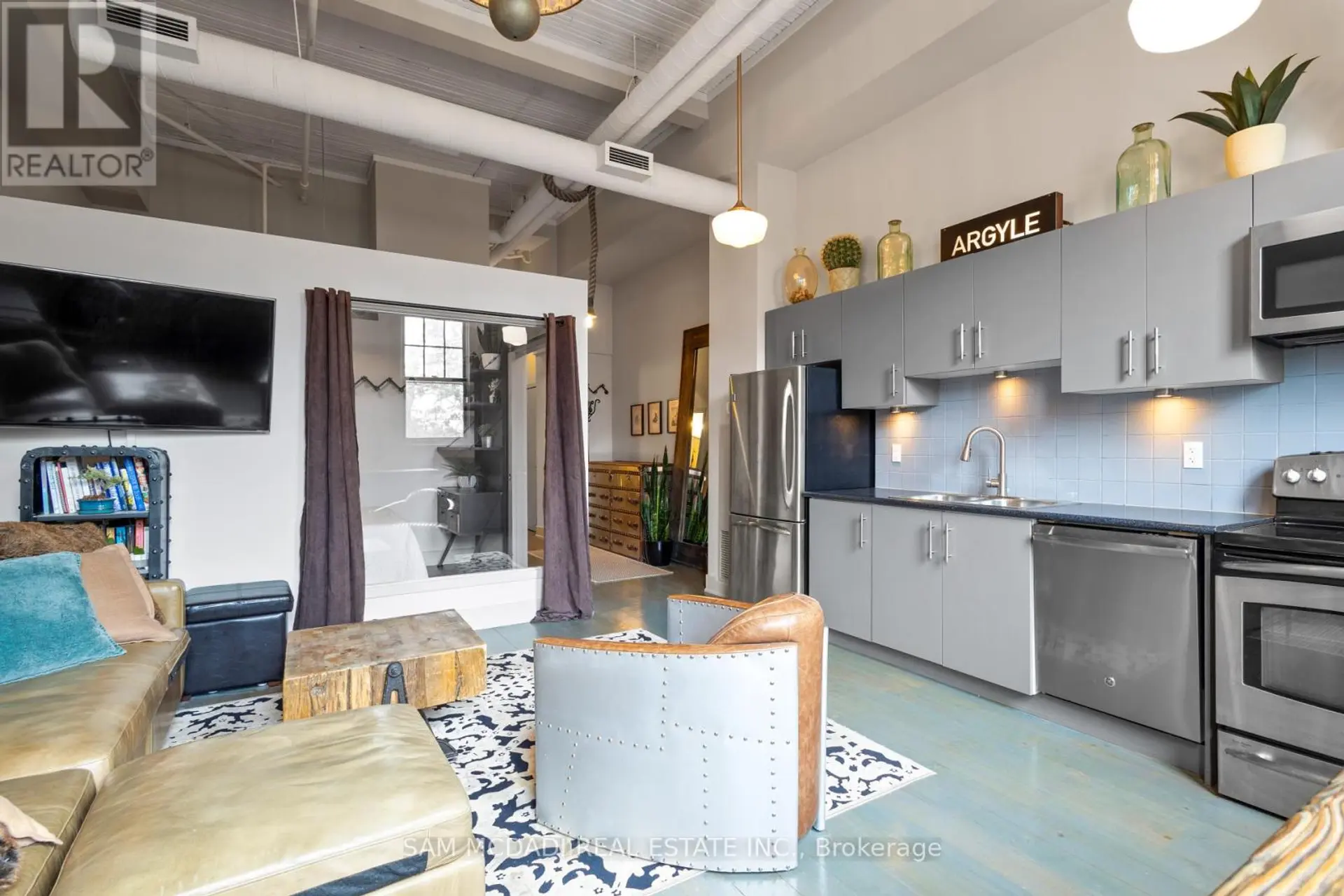 #204 183 DOVERCOURT ROAD - Image 10