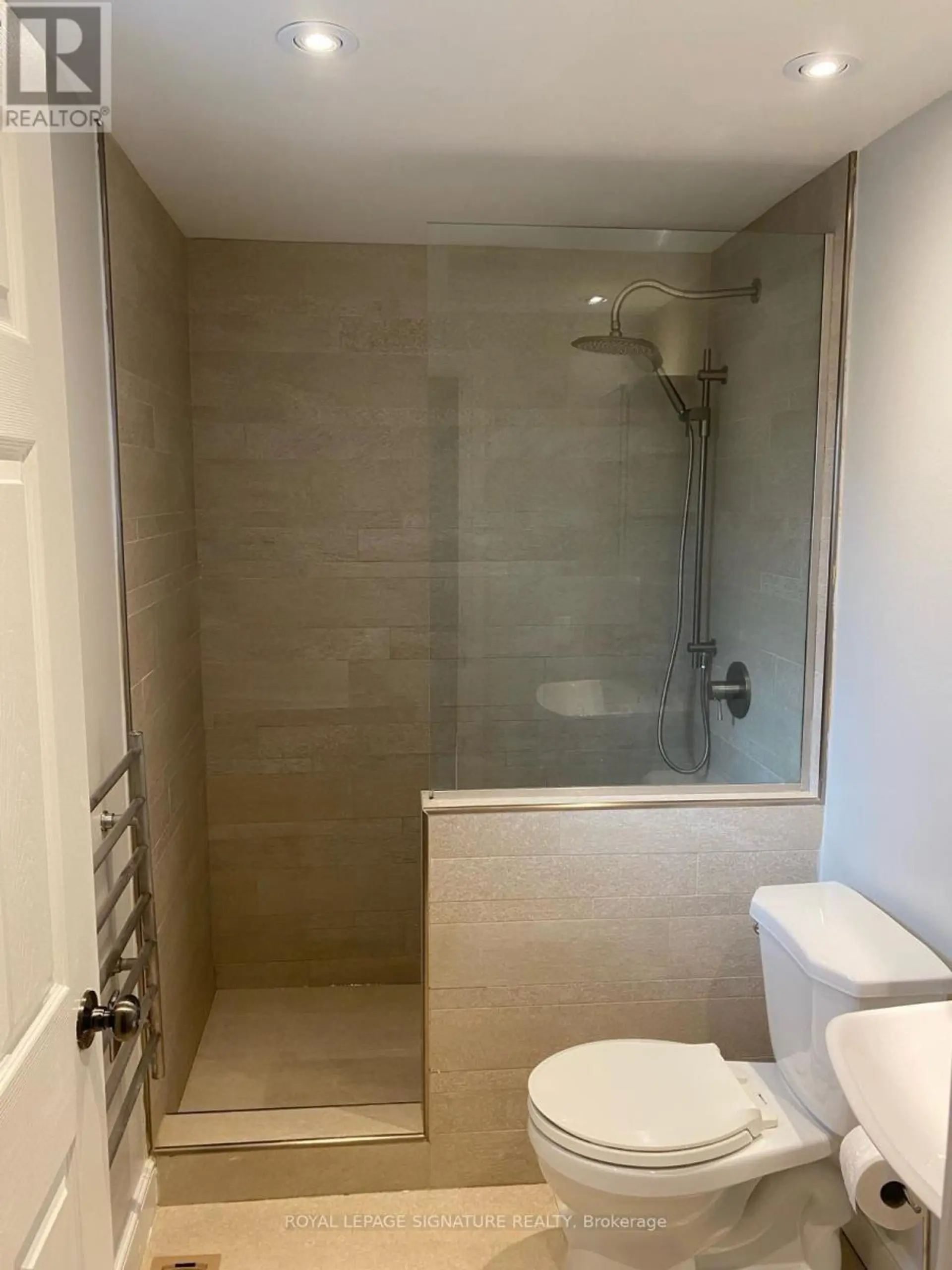 459 DIXON BOULEVARD - Image 15