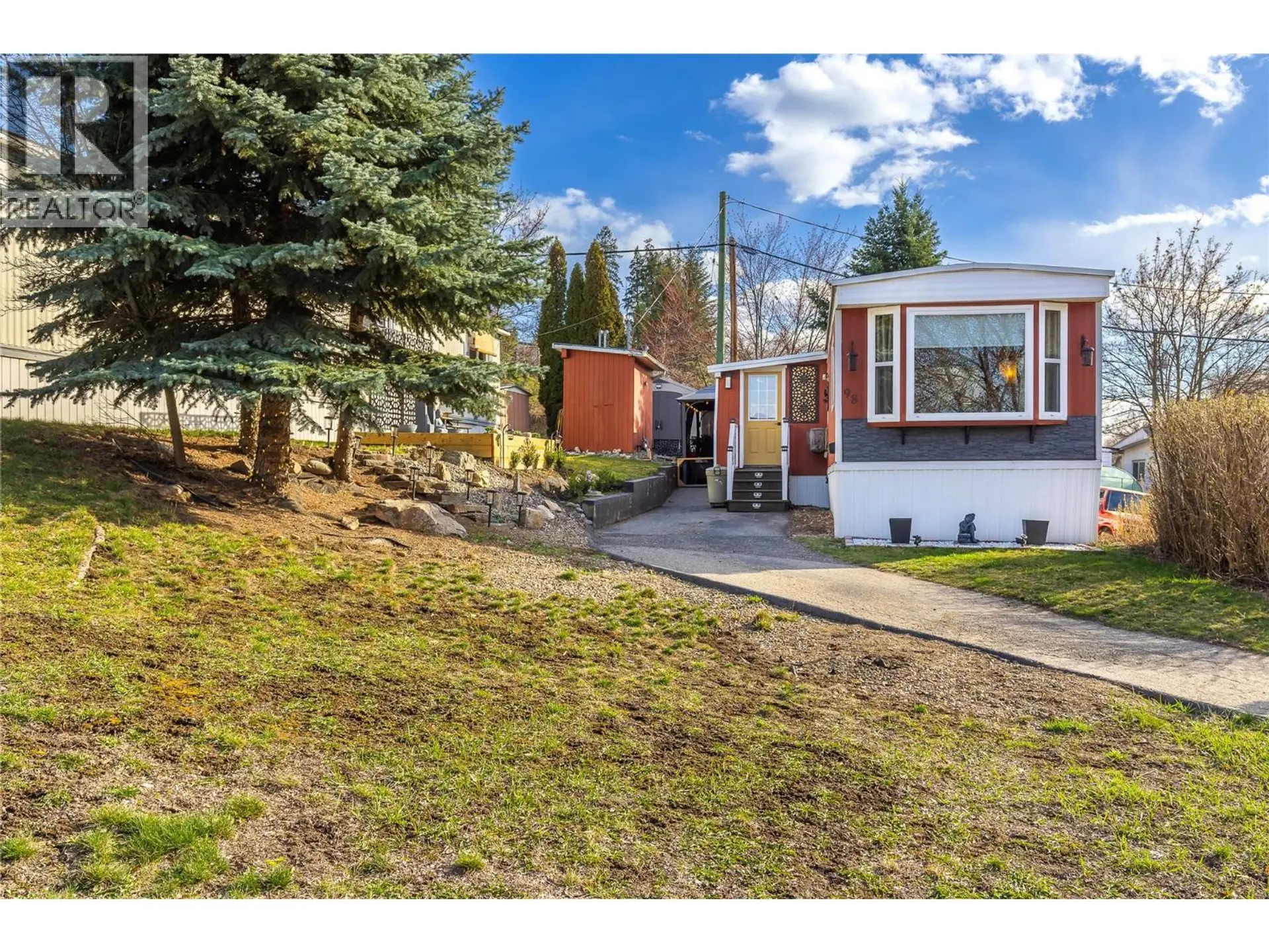 Property at #98 15401 Kalamalka Lake Road, Vernon, BC