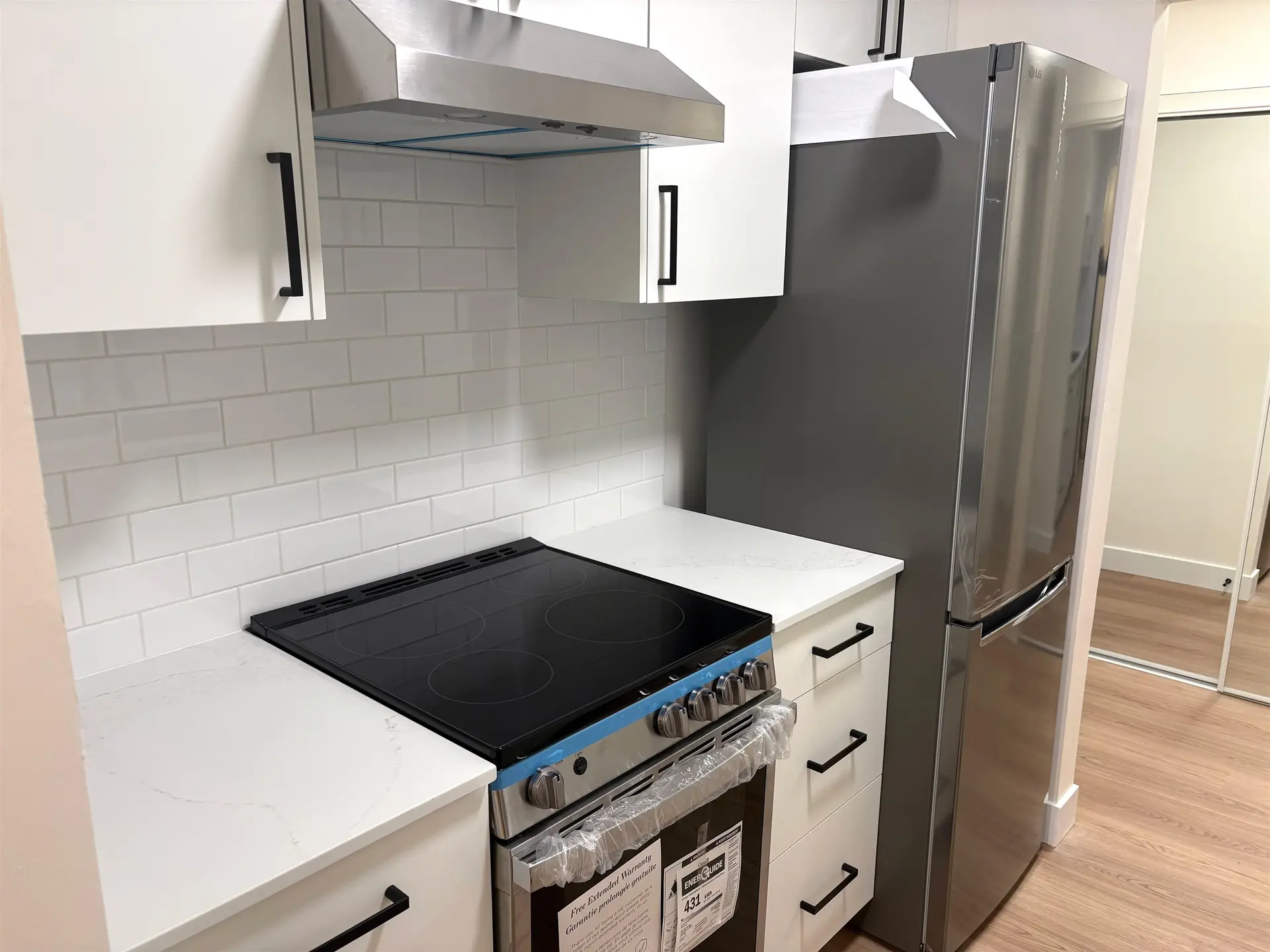 #102 200 Westhill Place - Image 3