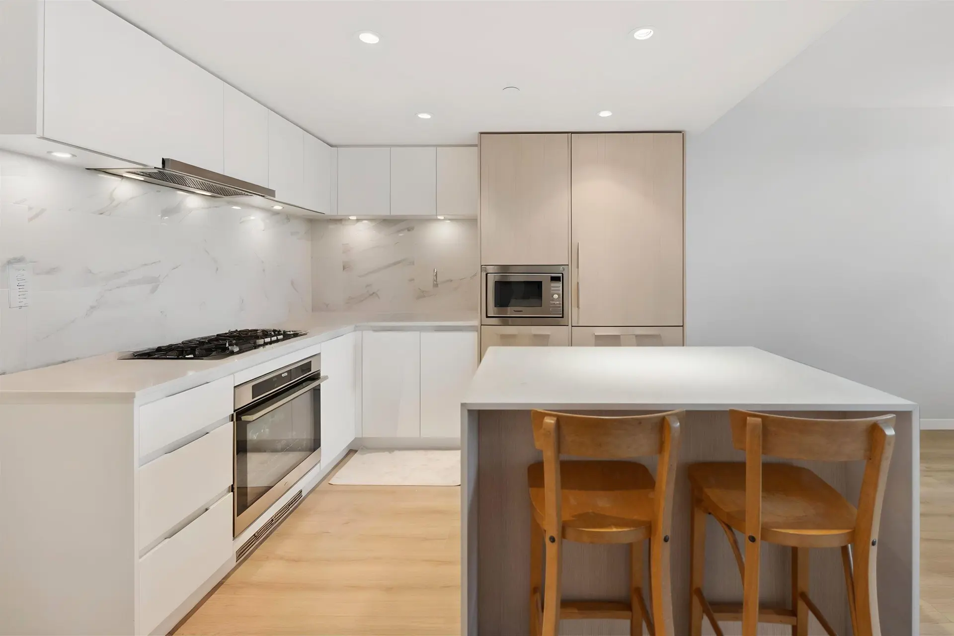 #1005 1500 Fern Street - Image 2