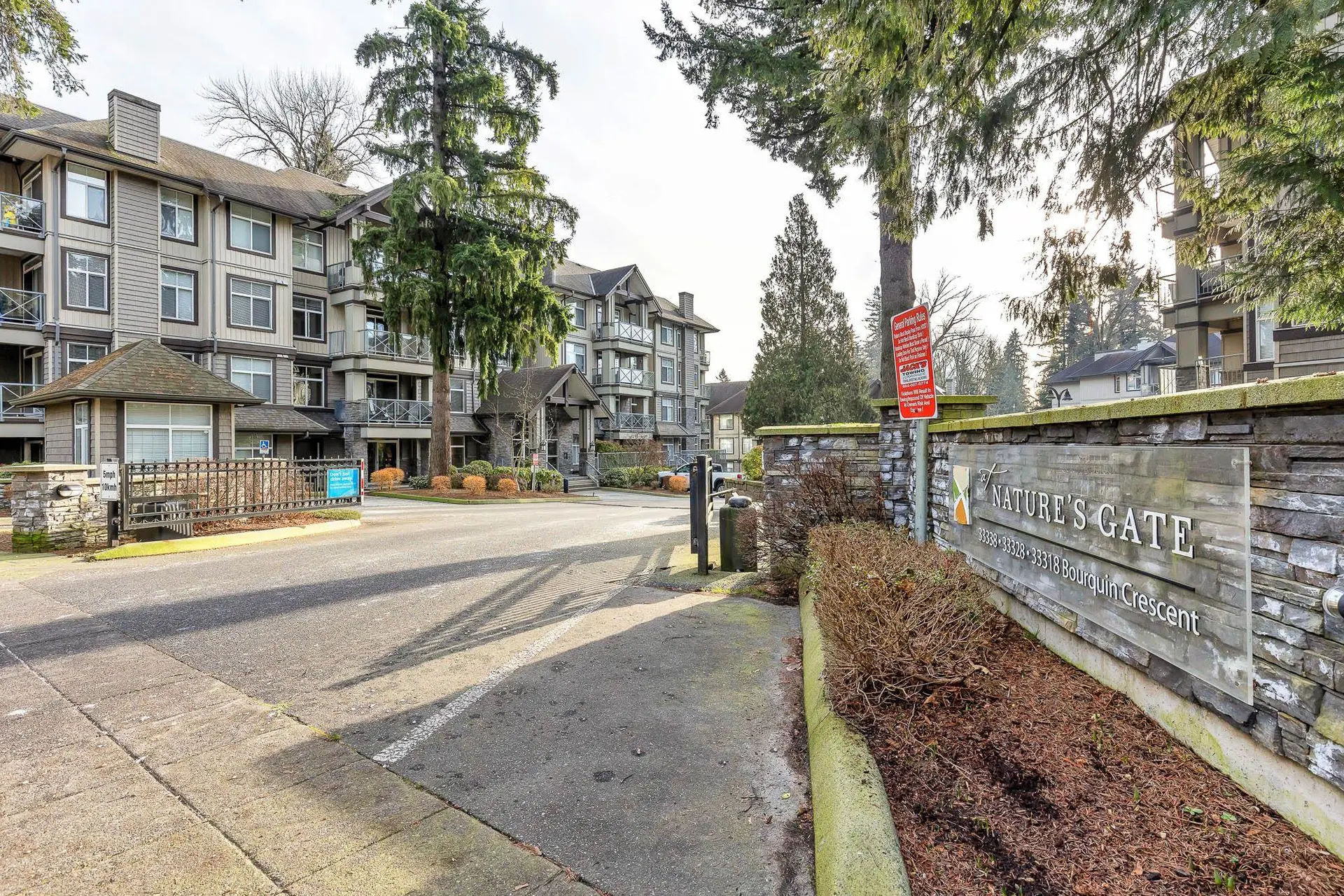 Property at #109 33338 E Bourquin Crescent, Abbotsford, BC