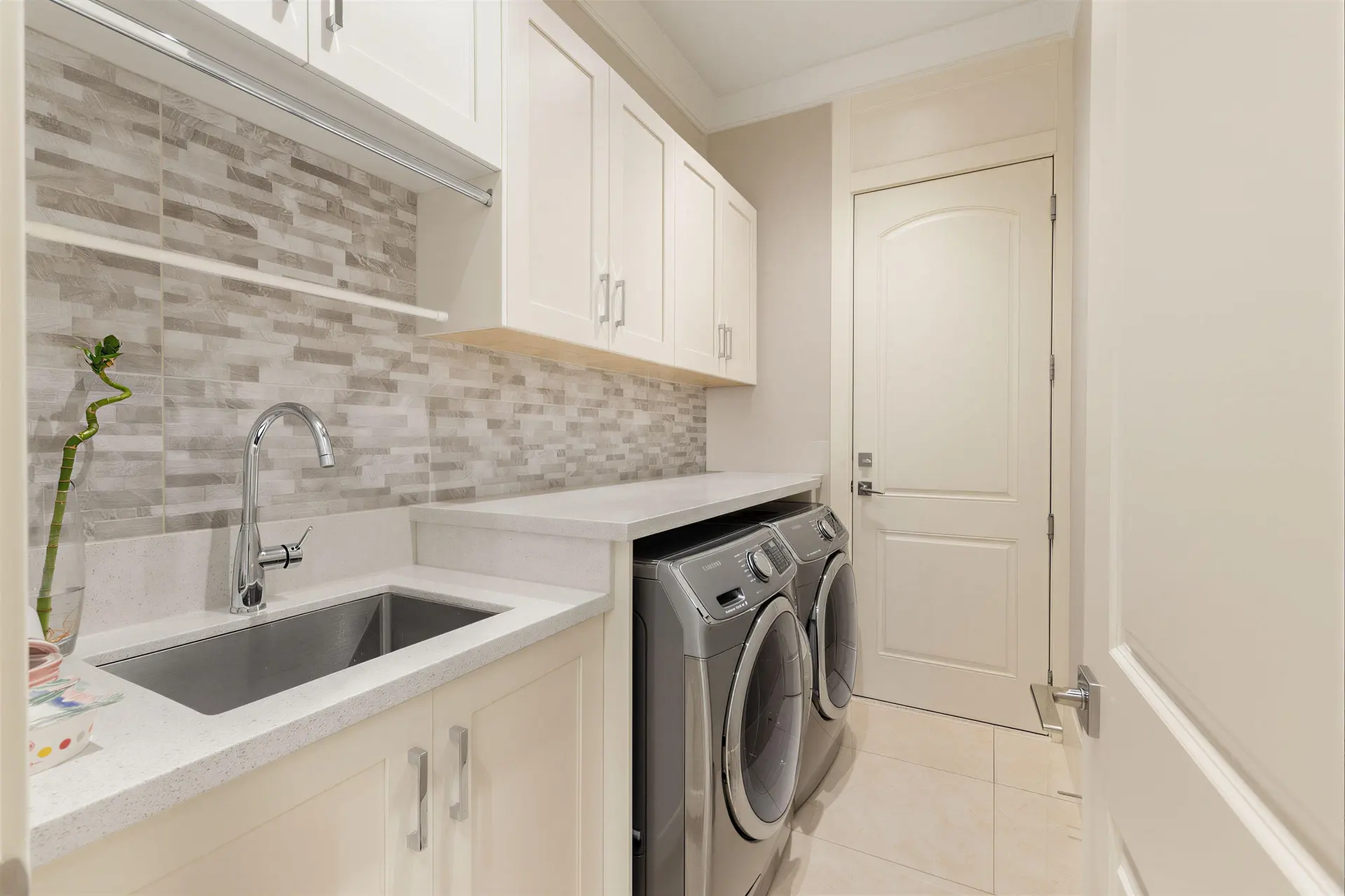 3800 Blundell Road - Image 10