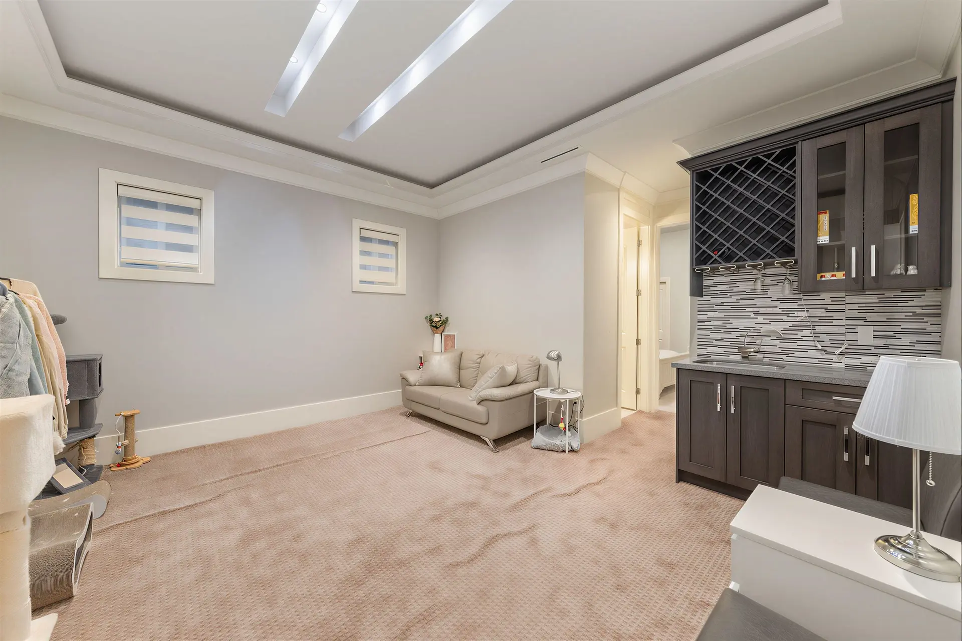 3800 Blundell Road - Image 8