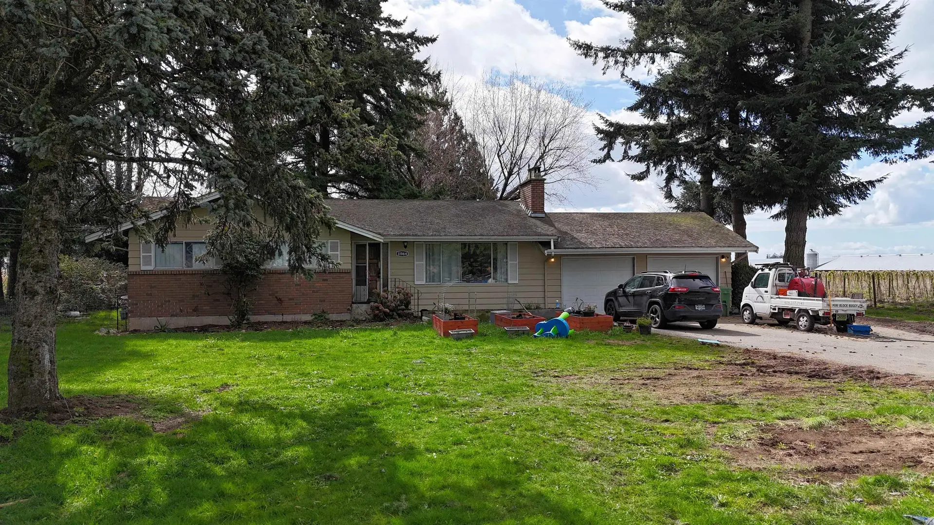 31964 Huntingdon Road - Image 2