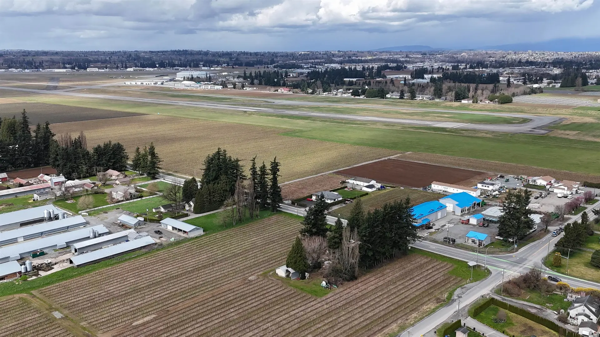 Property at 31964 Huntingdon Road, Abbotsford, BC