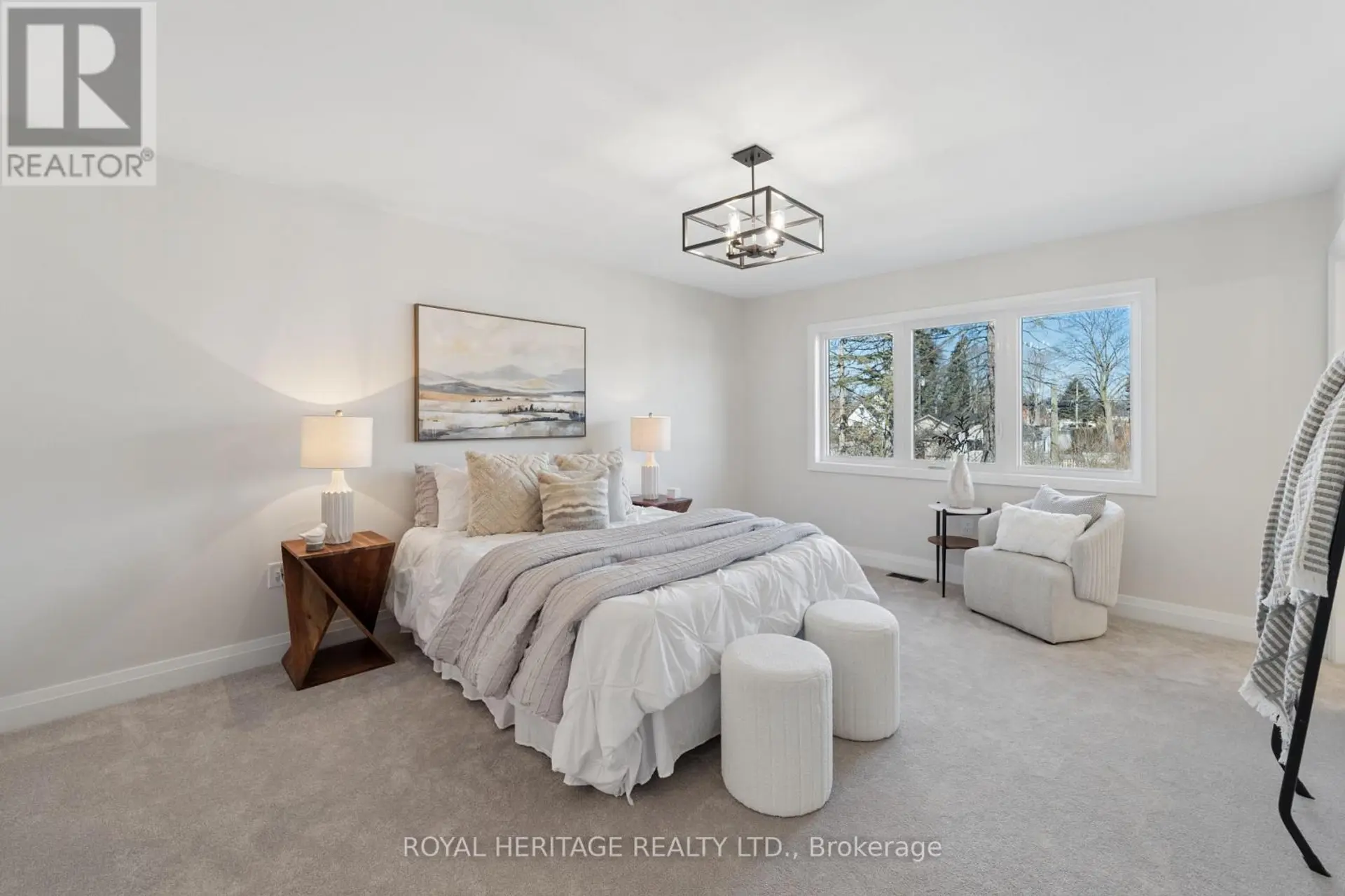 127 HICKORY STREET N - Image 11