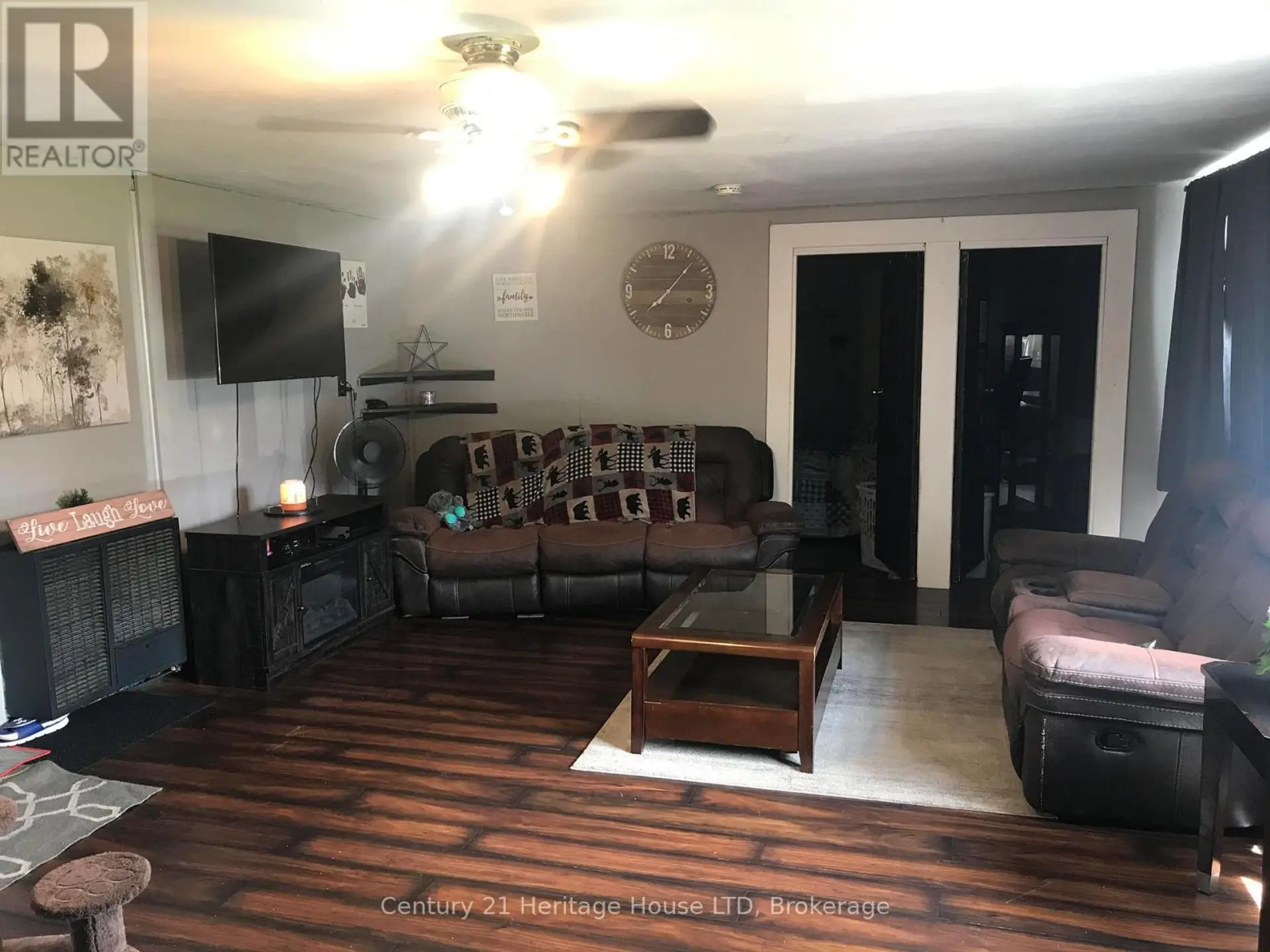 223 BERNARD AVENUE - Image 14