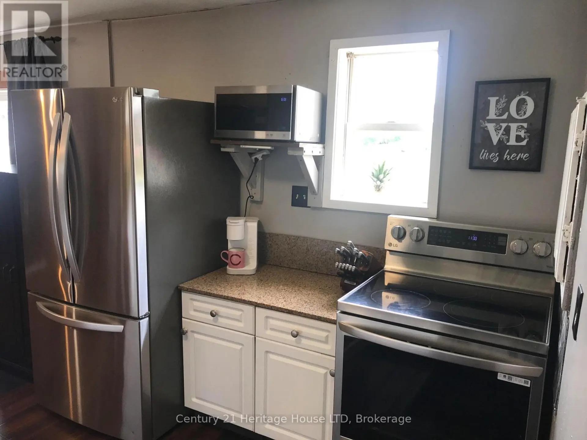 223 BERNARD AVENUE - Image 6