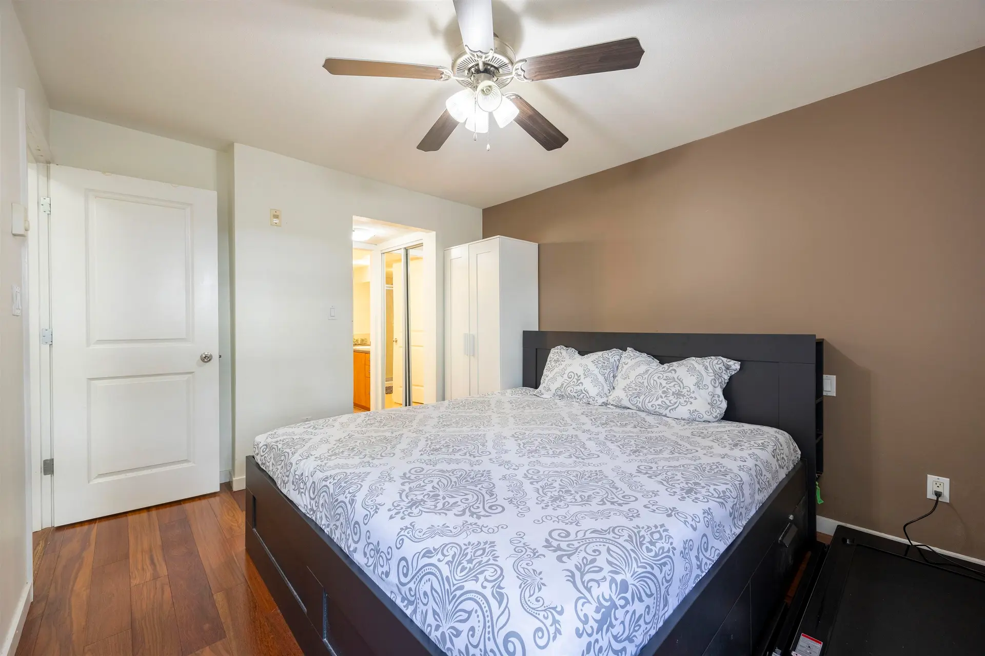 #41 6528 Denbigh Avenue - Image 5