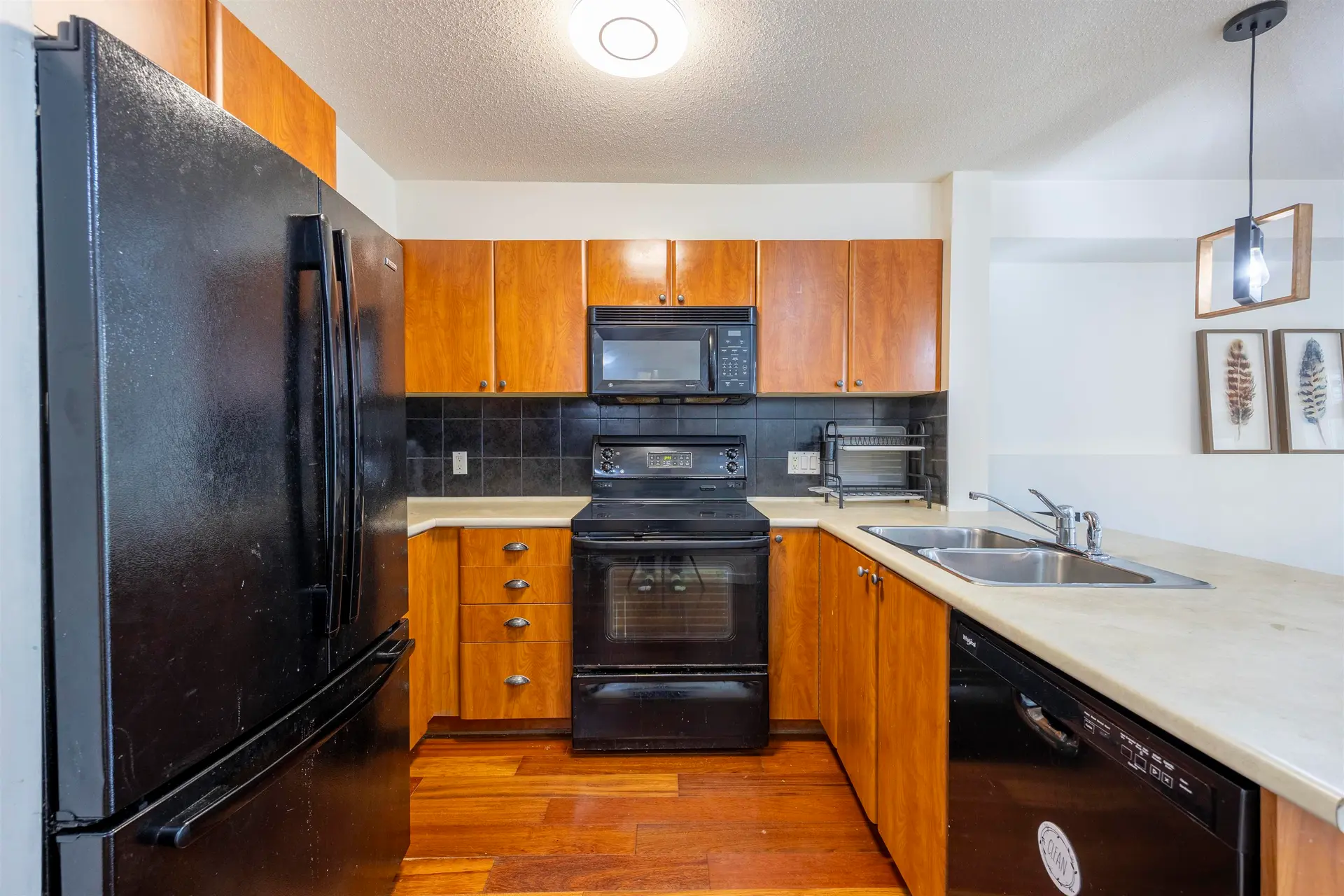 #41 6528 Denbigh Avenue - Image 10