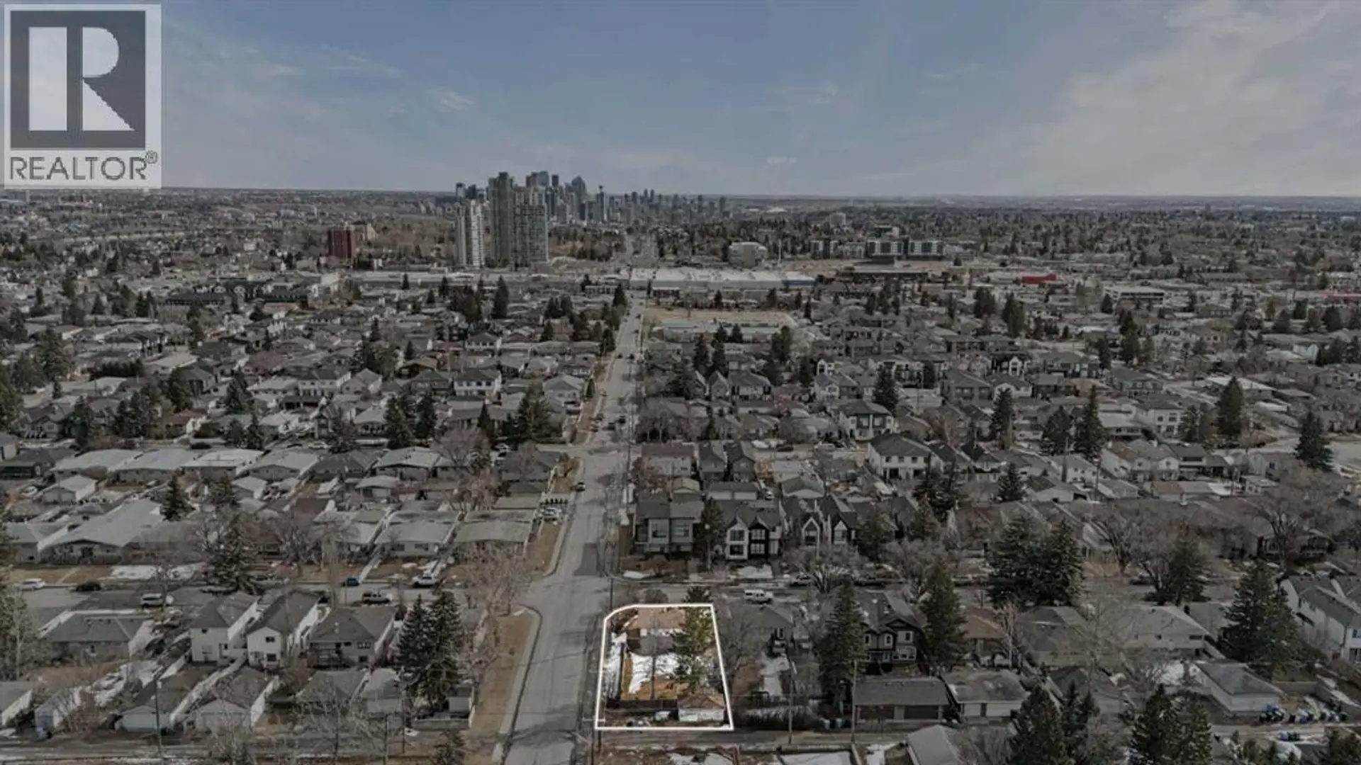 1403 43 STREET SW - Image 12