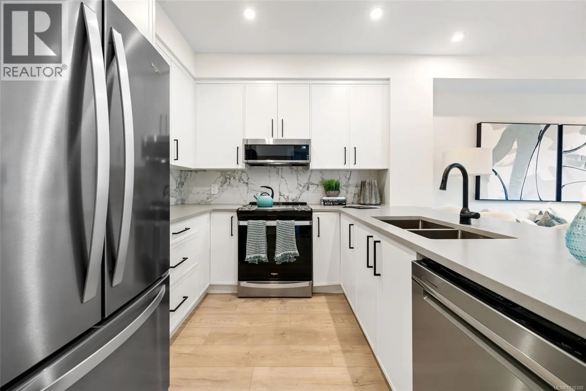 #109 1371 Goldstream Ave - Image 5