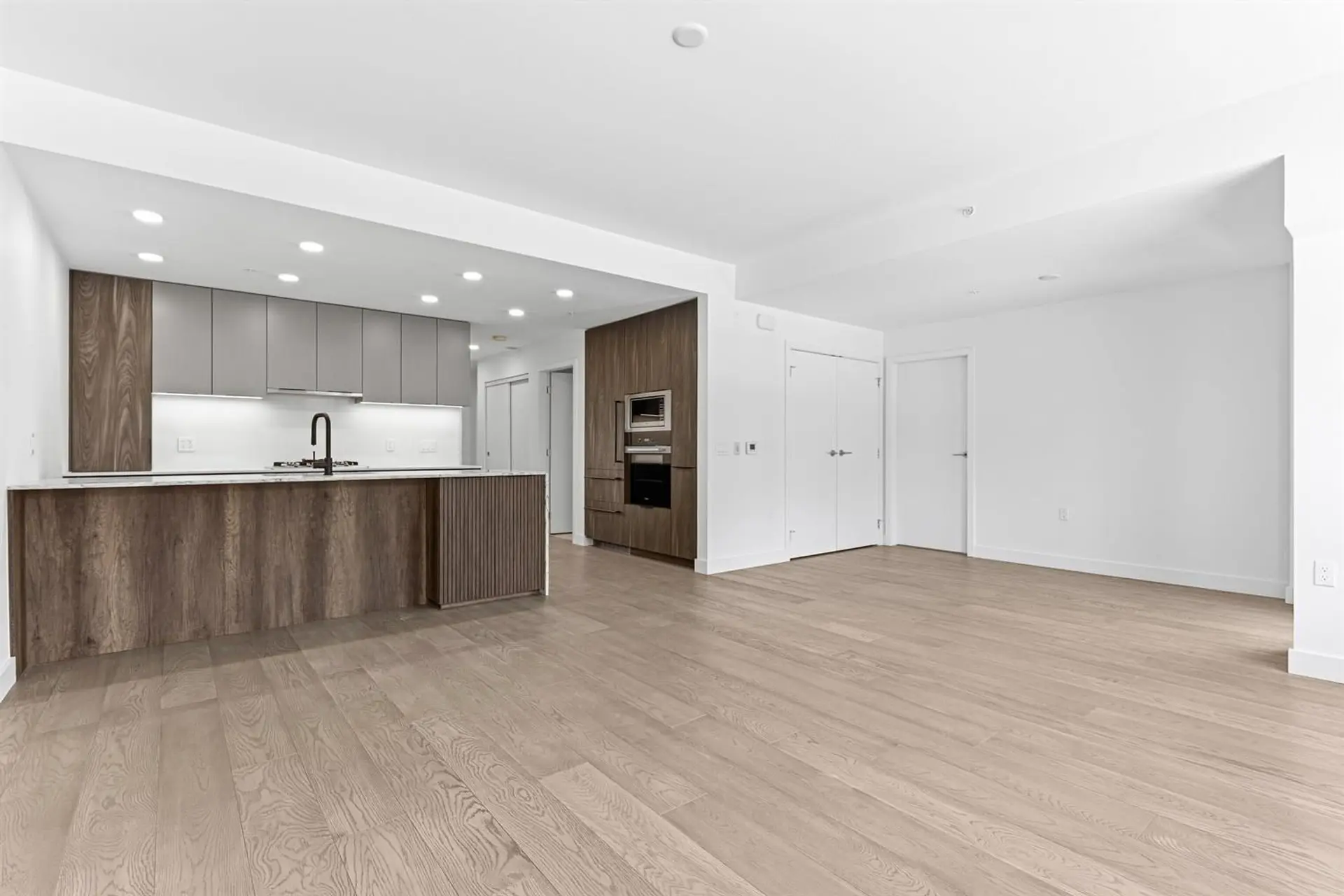Property at #203 3590 W 39th Avenue, Vancouver, BC
