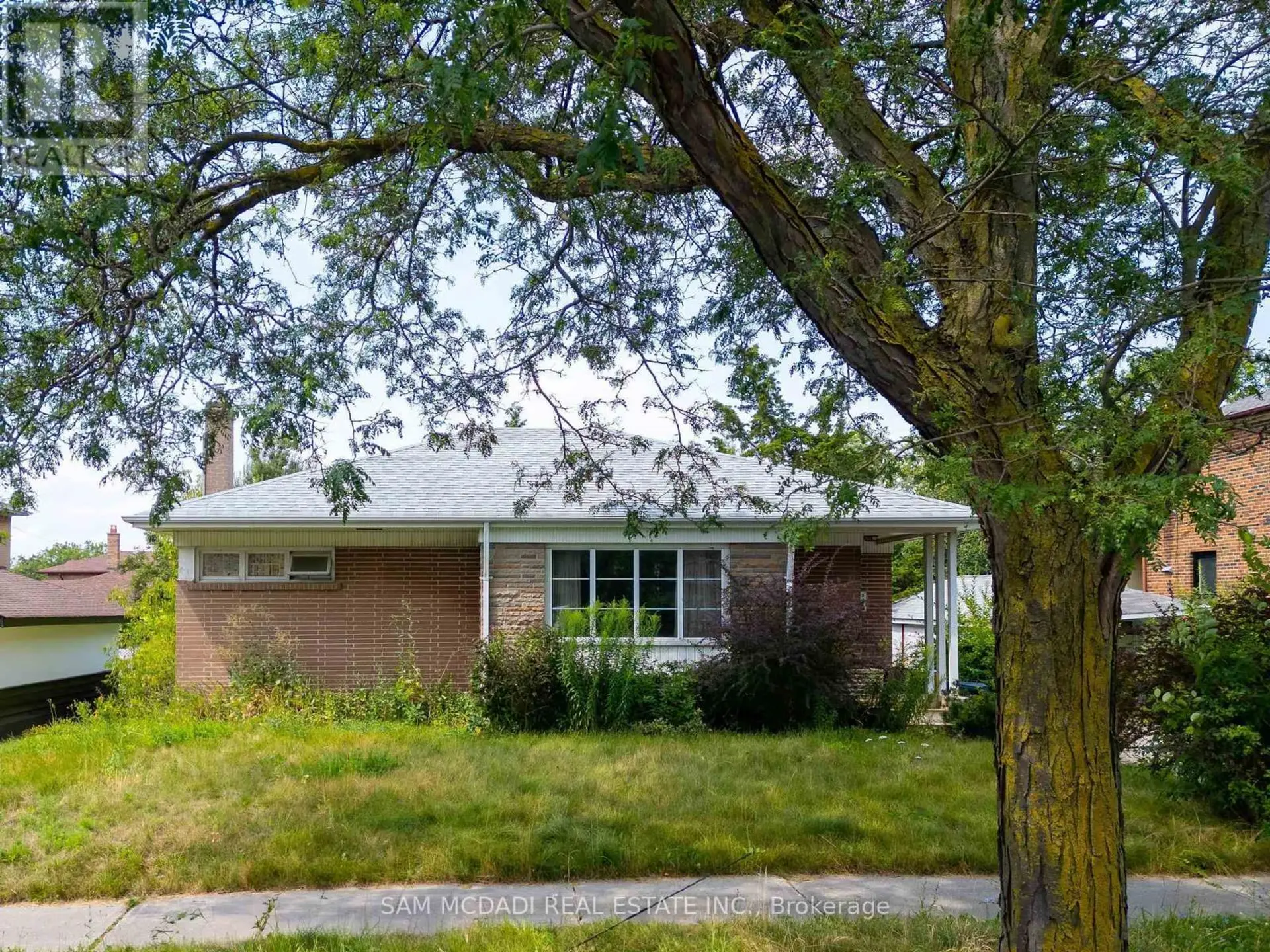 34 HIGHVIEW AVENUE - Image 5