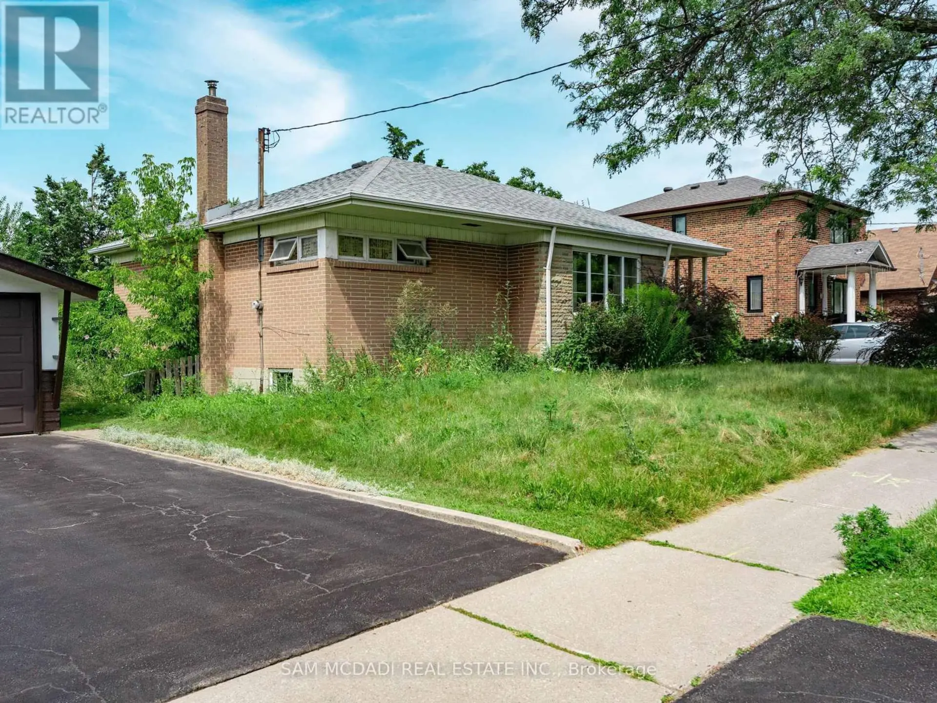 34 HIGHVIEW AVENUE - Image 7