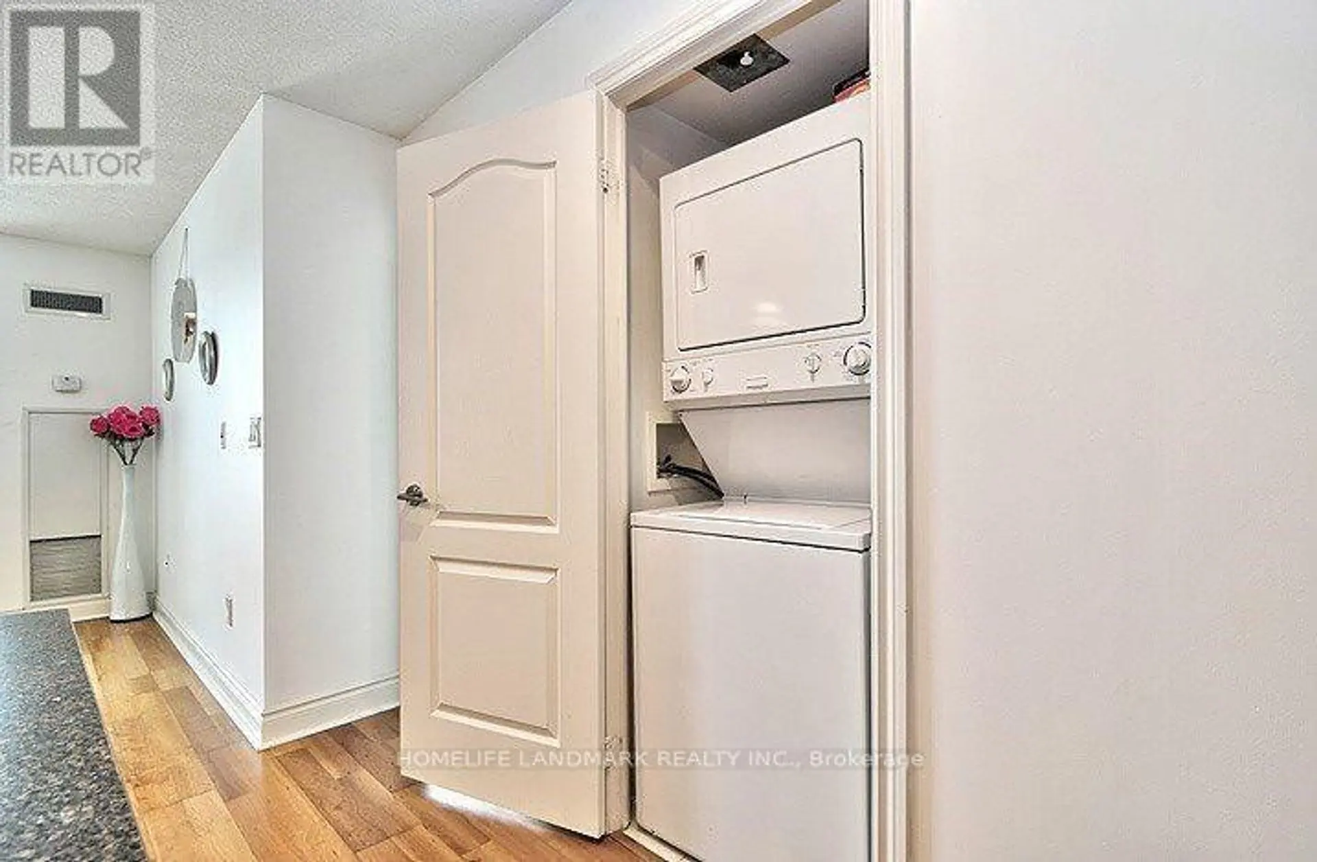 #2403 50 BRIAN HARRISON WAY - Image 9