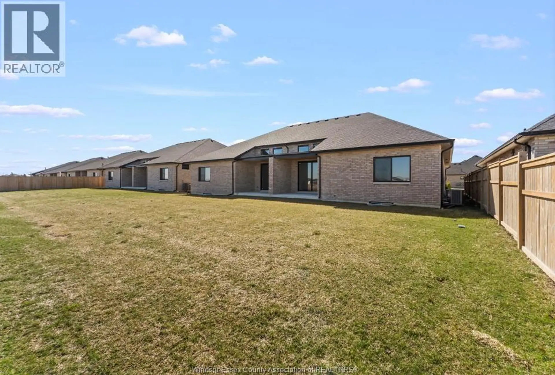218 MCLELLAN AVENUE - Image 19