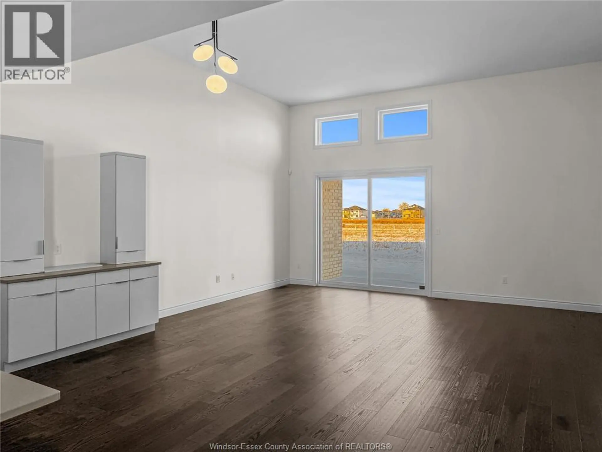 220 MCLELLAN AVENUE - Image 7
