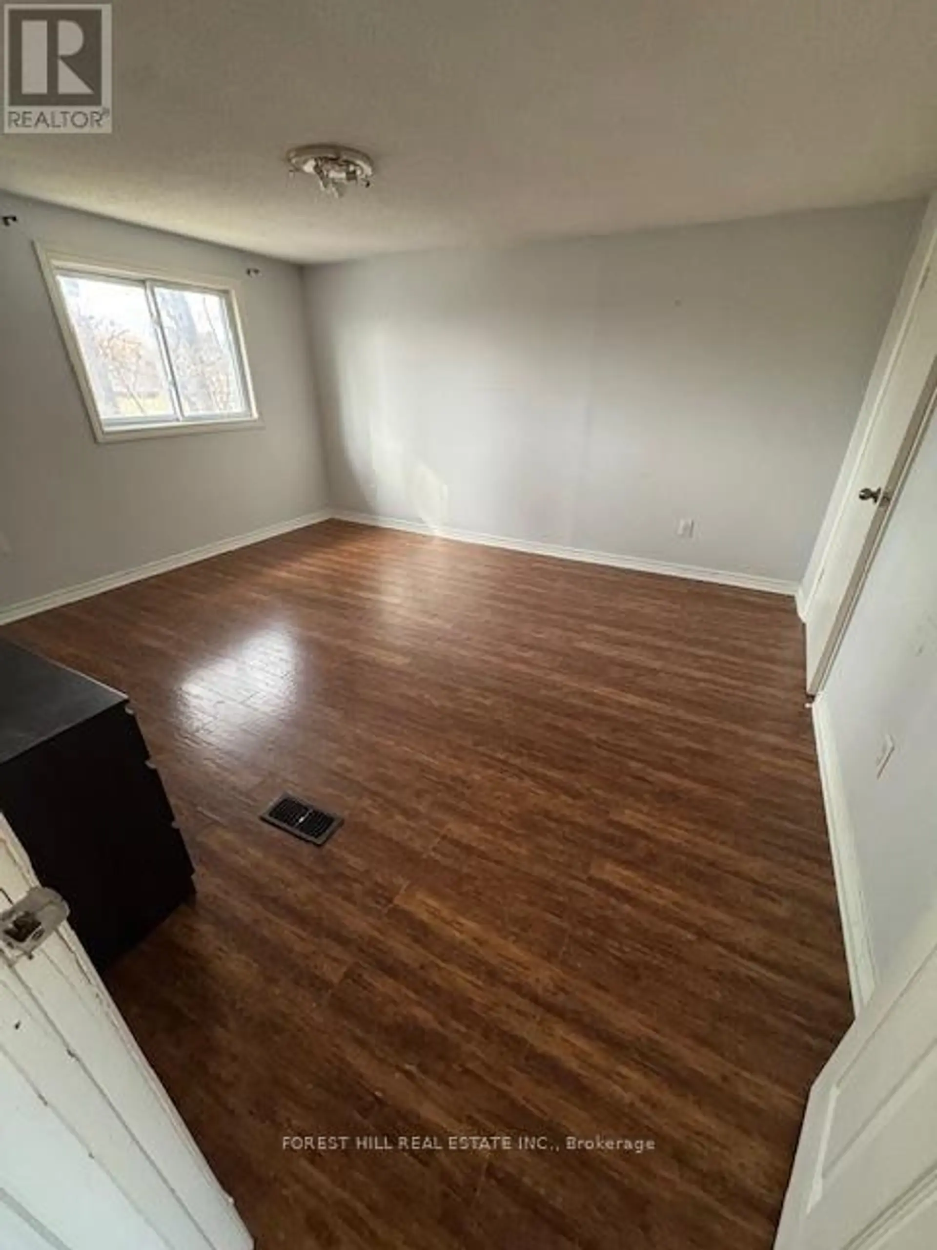 733 PARK ROAD - Image 11