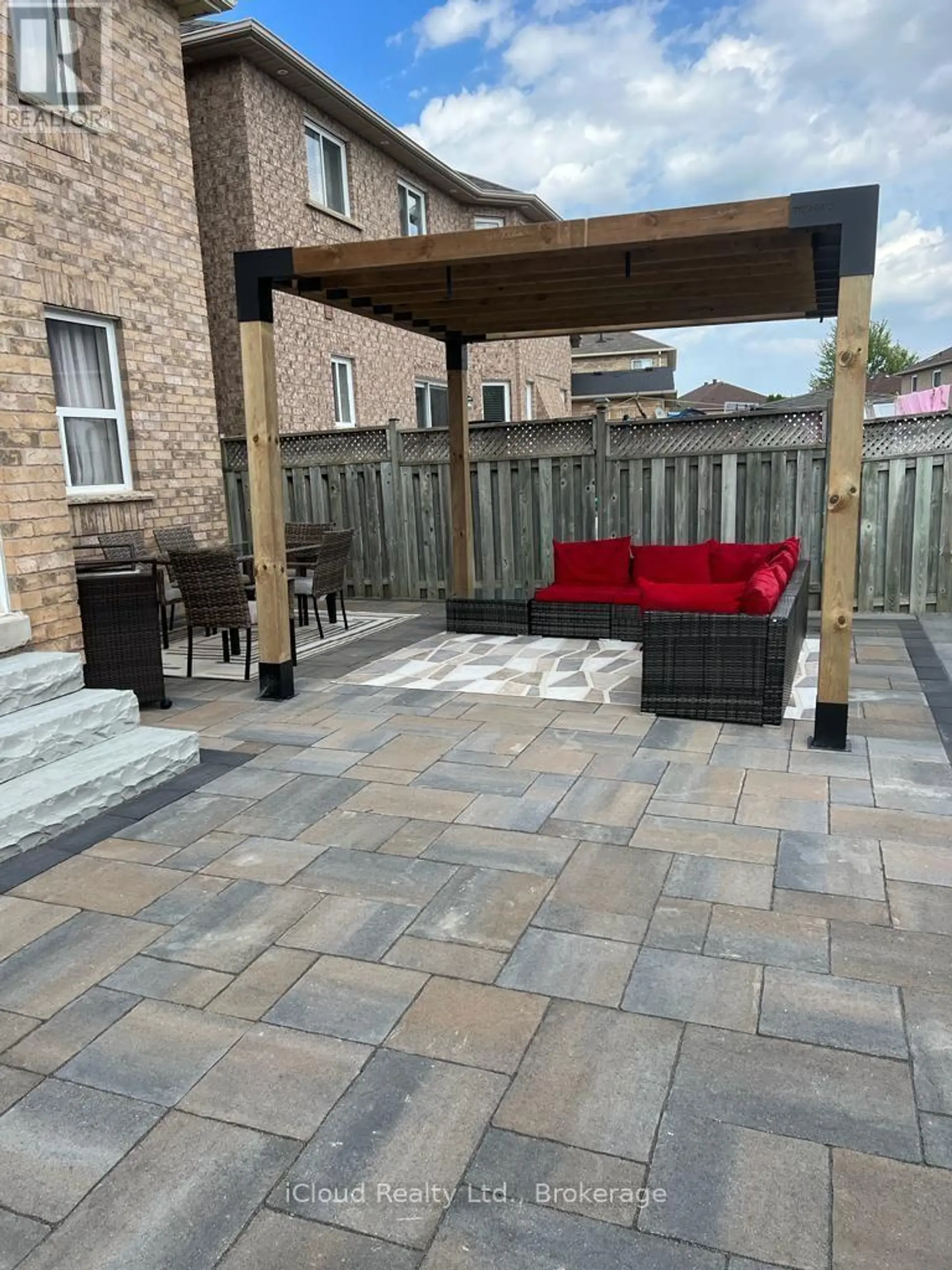15 NINA PLACE - Image 13