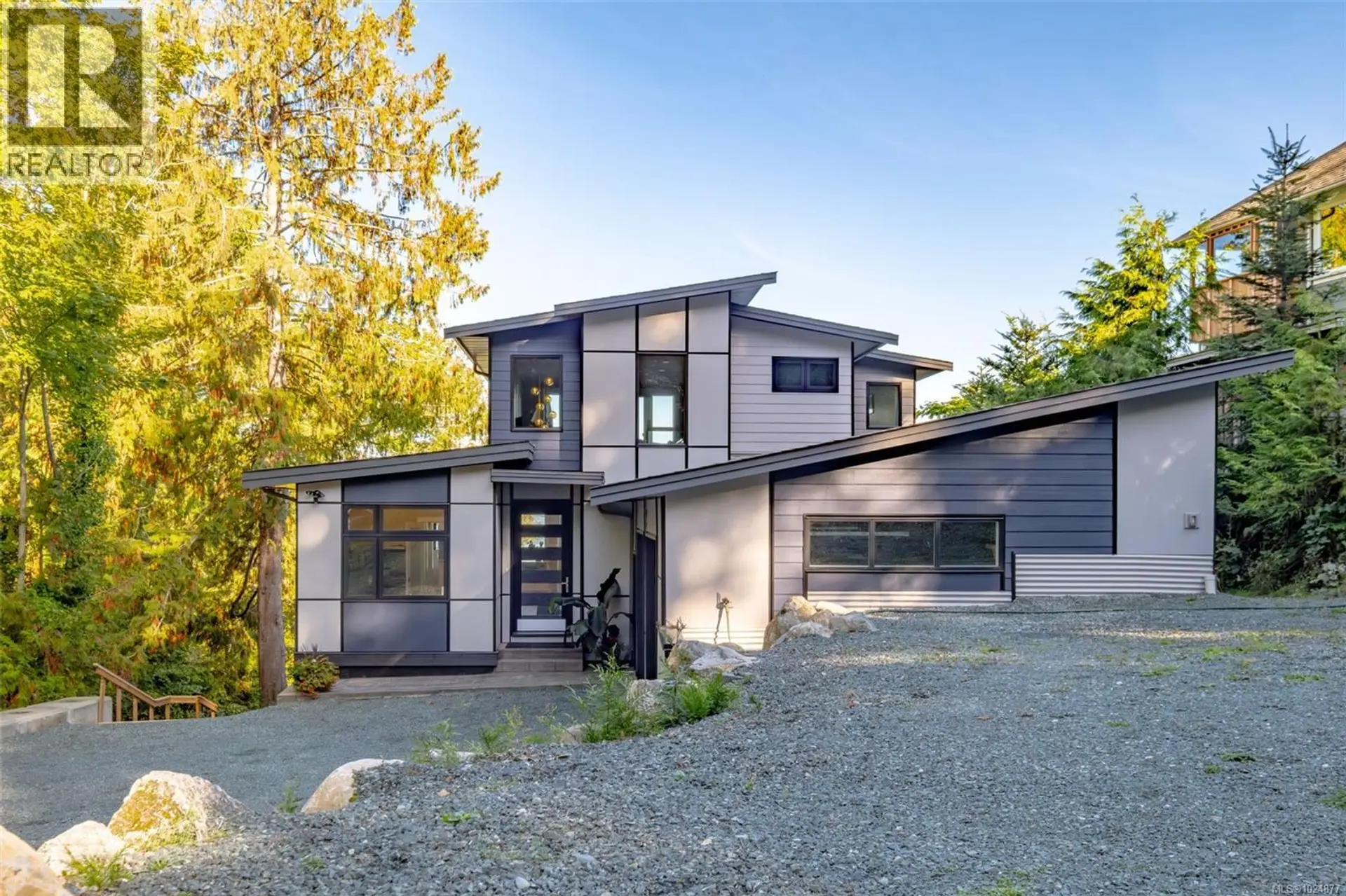 Property at 10333 Chemainus Rd, Saltair, BC