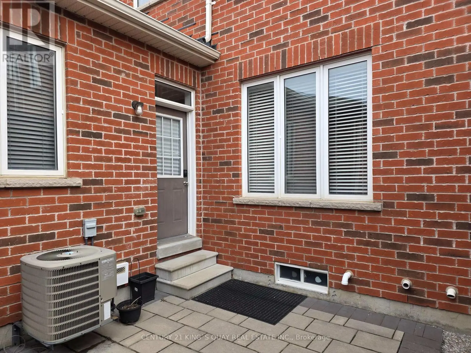 158 HARBORD STREET - Image 3