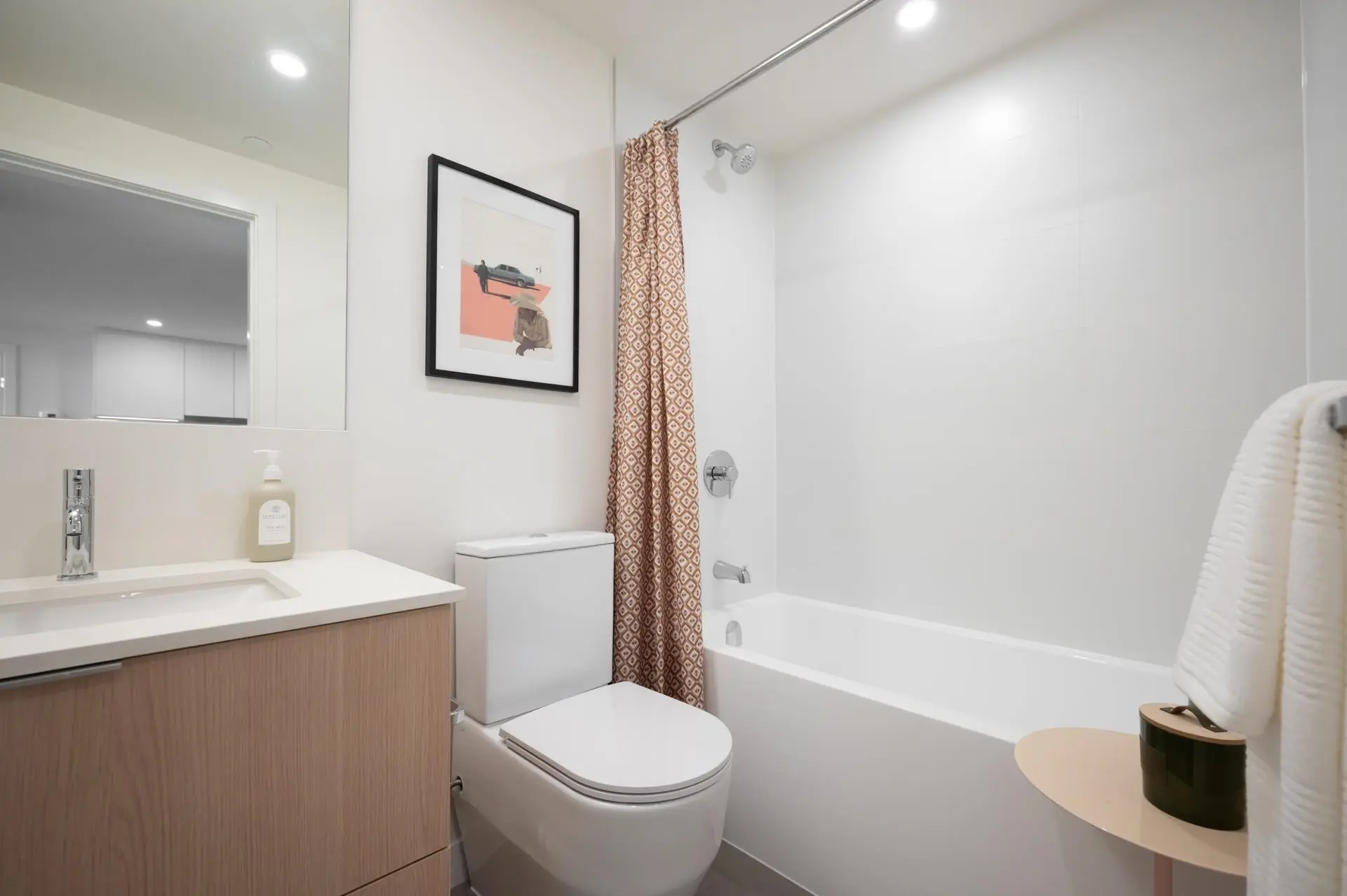 #2803 308 Alderson Avenue - Image 6